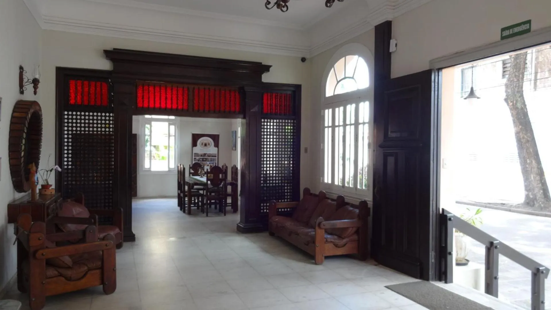 Communal lounge/ TV room in Hotel Central