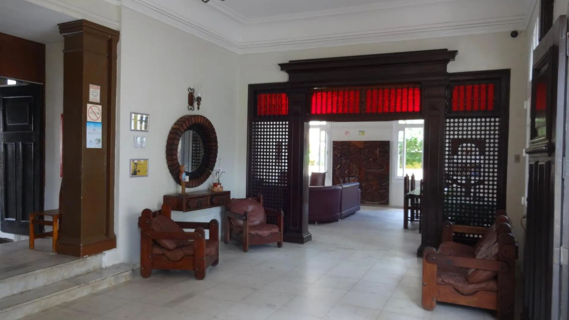 Communal lounge/ TV room in Hotel Central