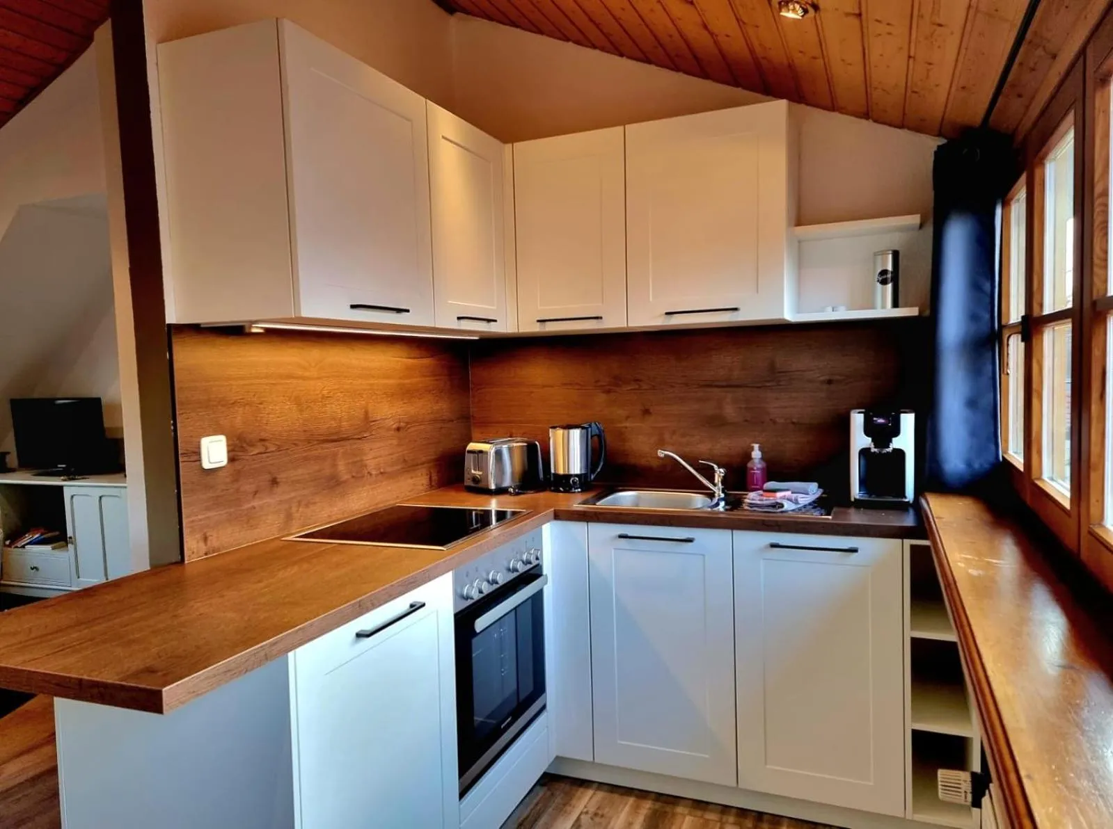 Kitchen or kitchenette in Fritz Aparthotel Potsdam