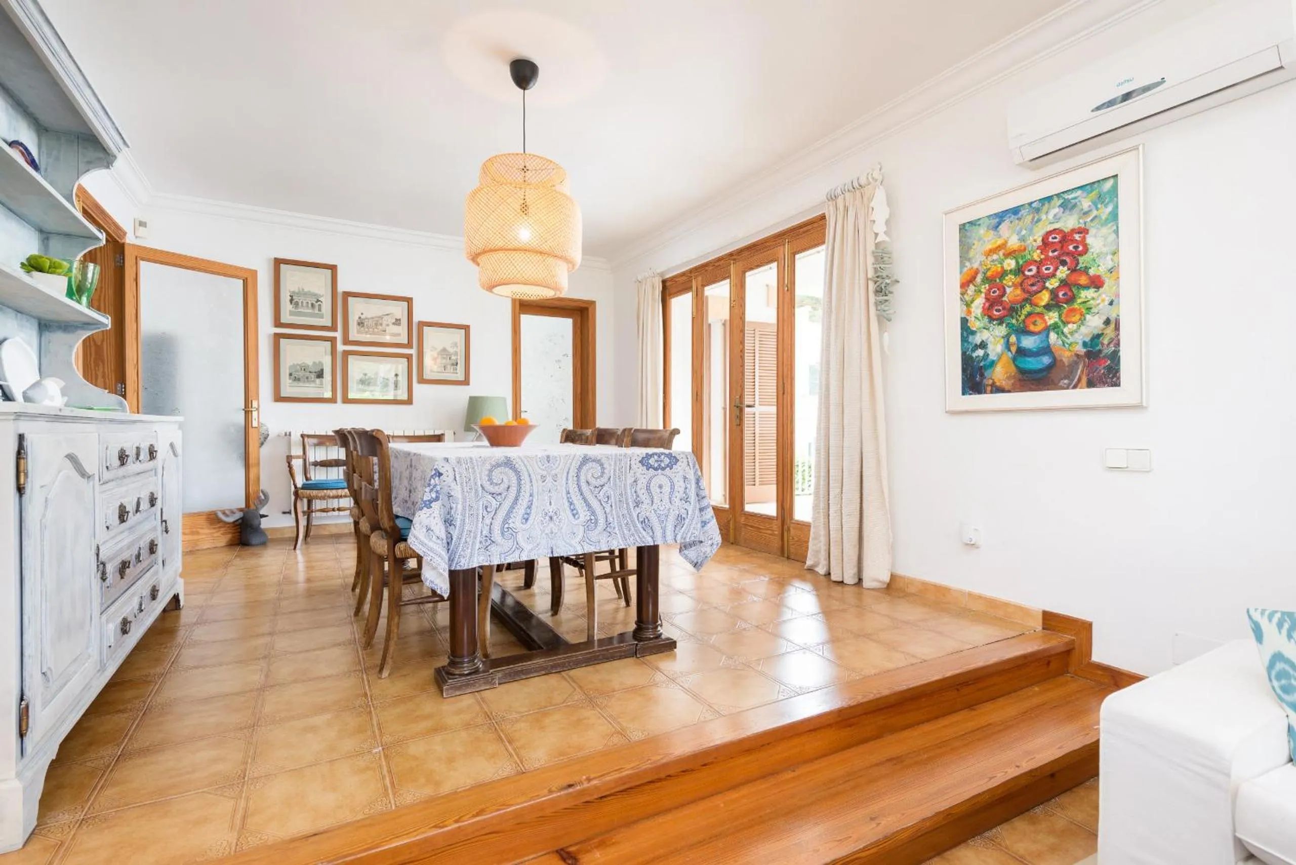 Dining area in Villa Camila para 7 junto a playa de Sant Pere