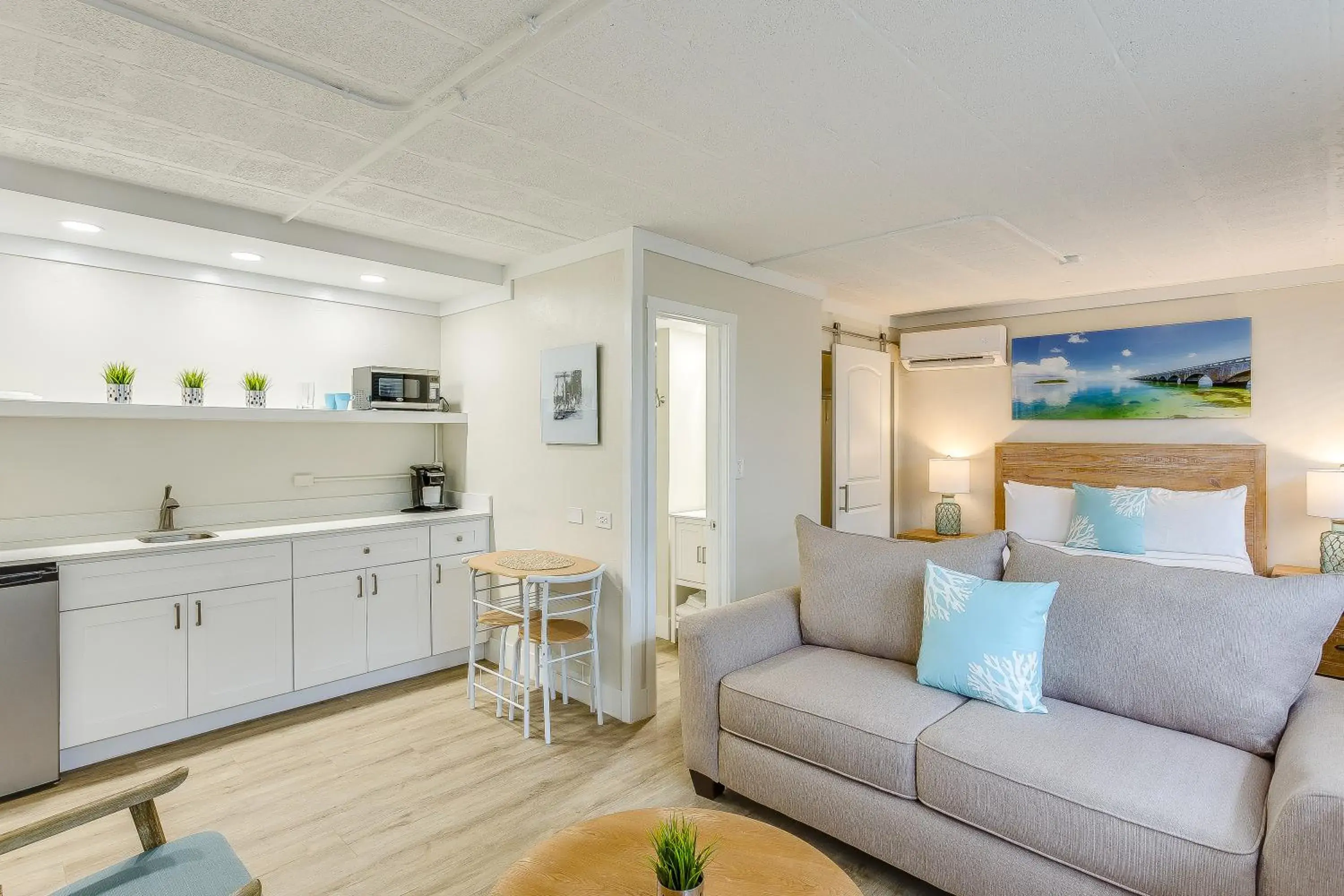 Seating area in La Jolla Resort Seating area in La Jolla Resort