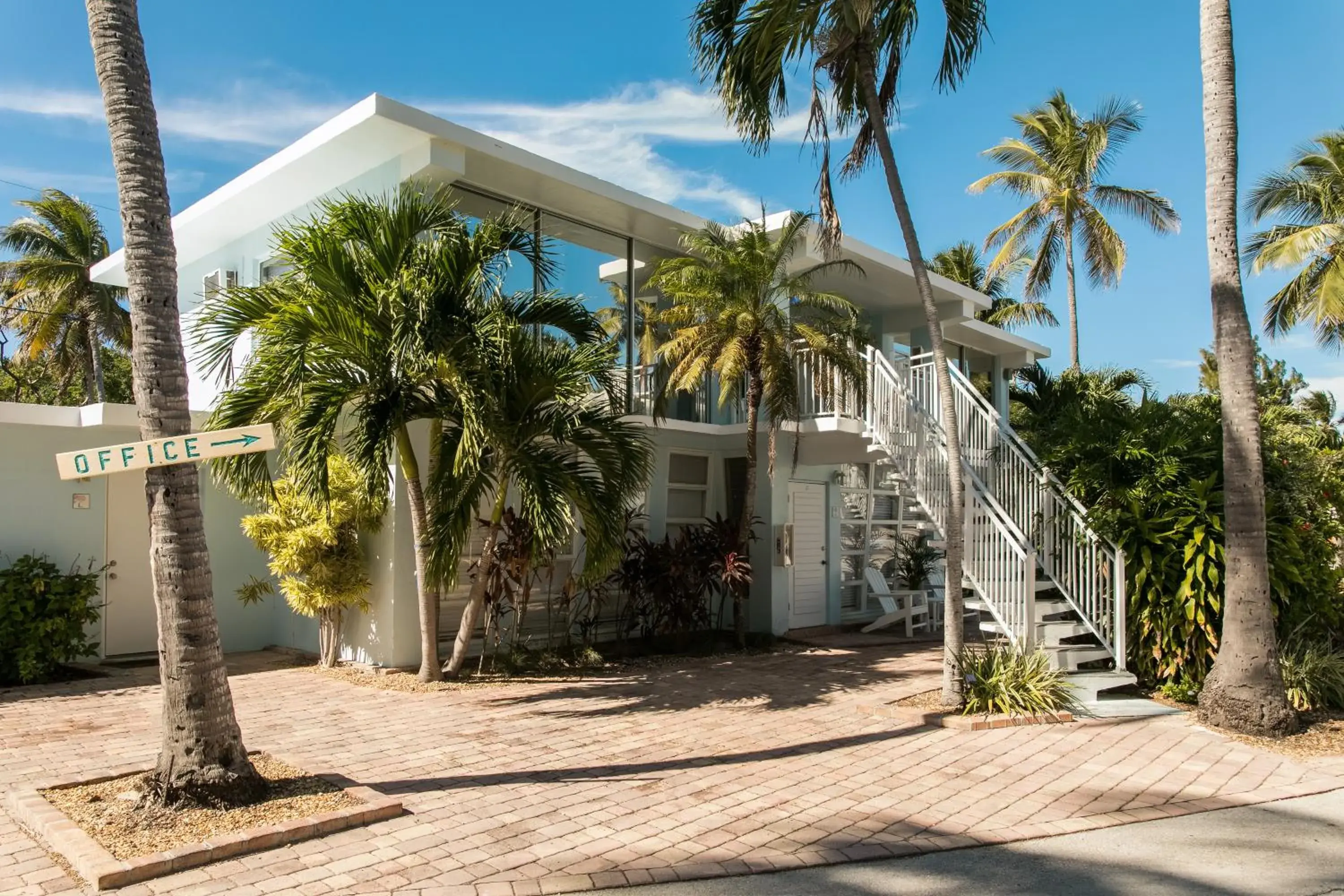 Property building in La Jolla Resort Property building in La Jolla Resort