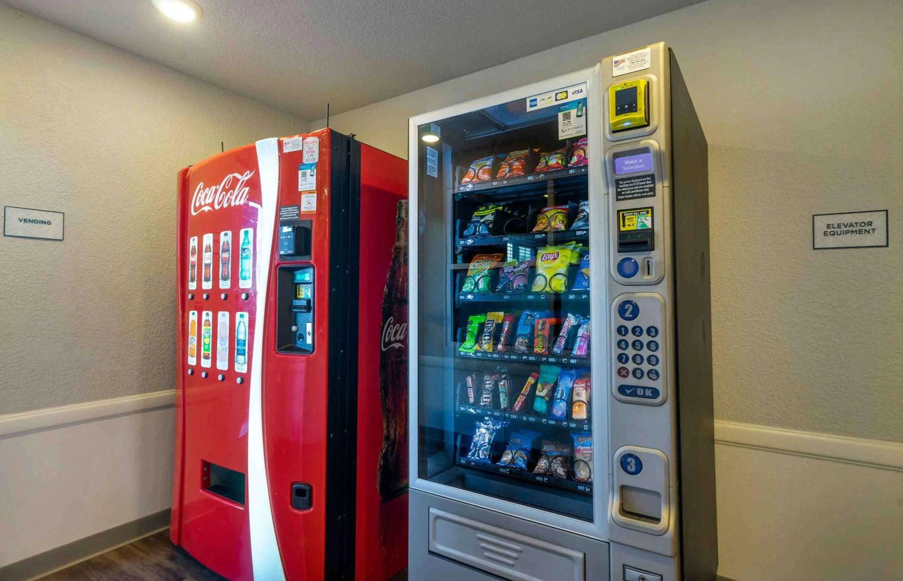 Property building in Extended Stay America Select Suites - Clearwater