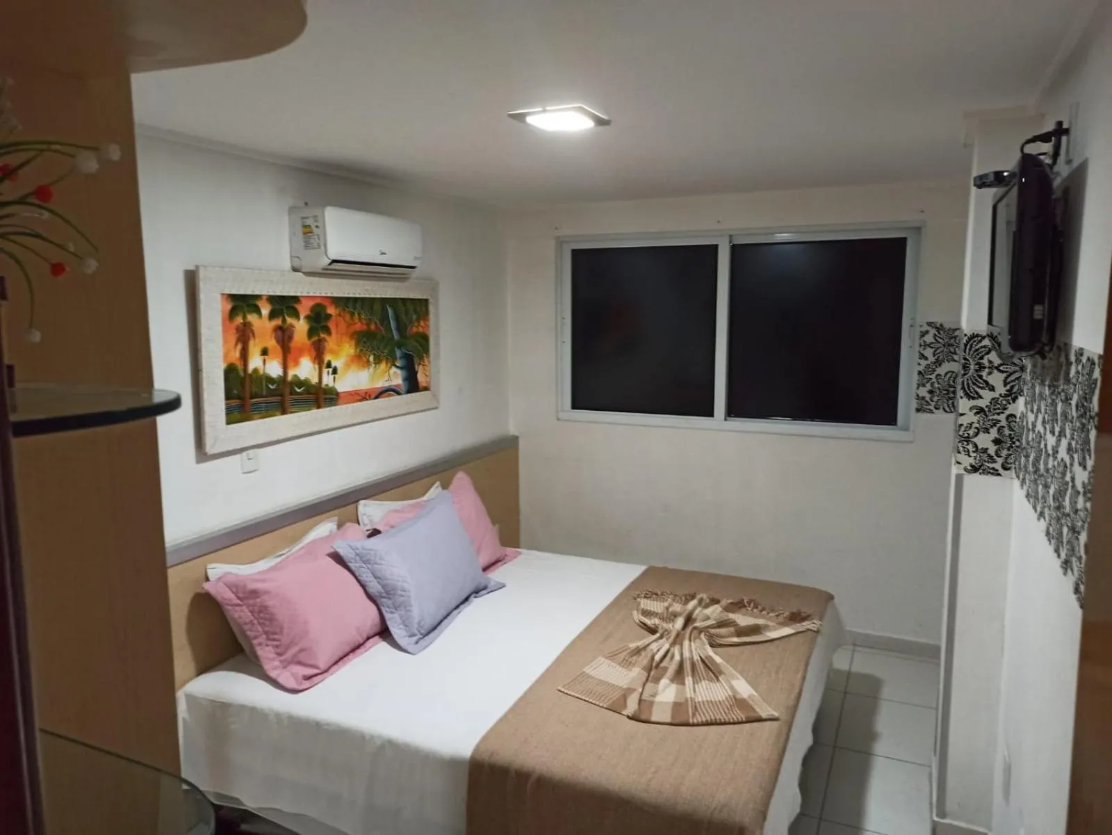 Bed in Manaira Flat