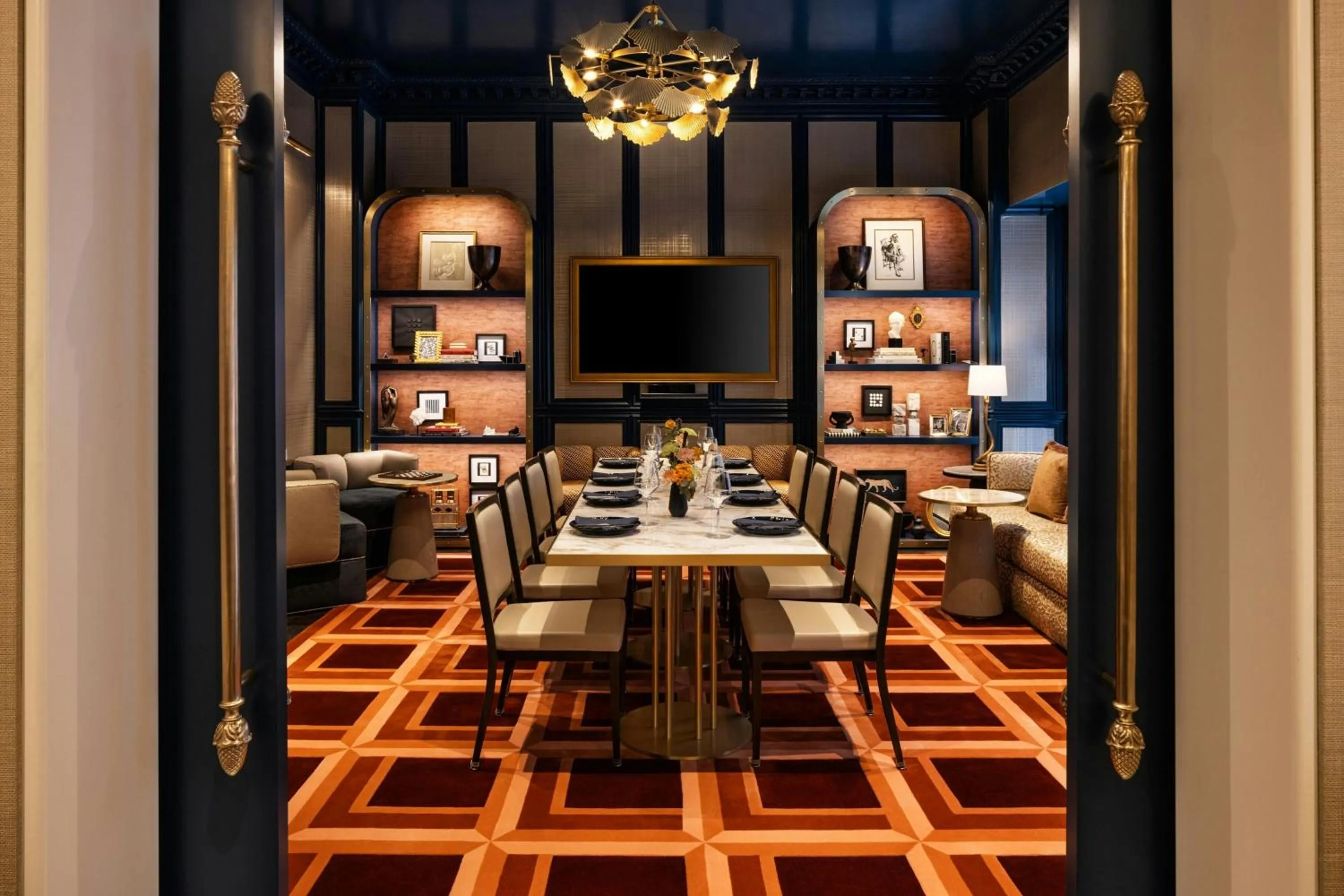 Restaurant/places to eat in The Talbott, Autograph Collection