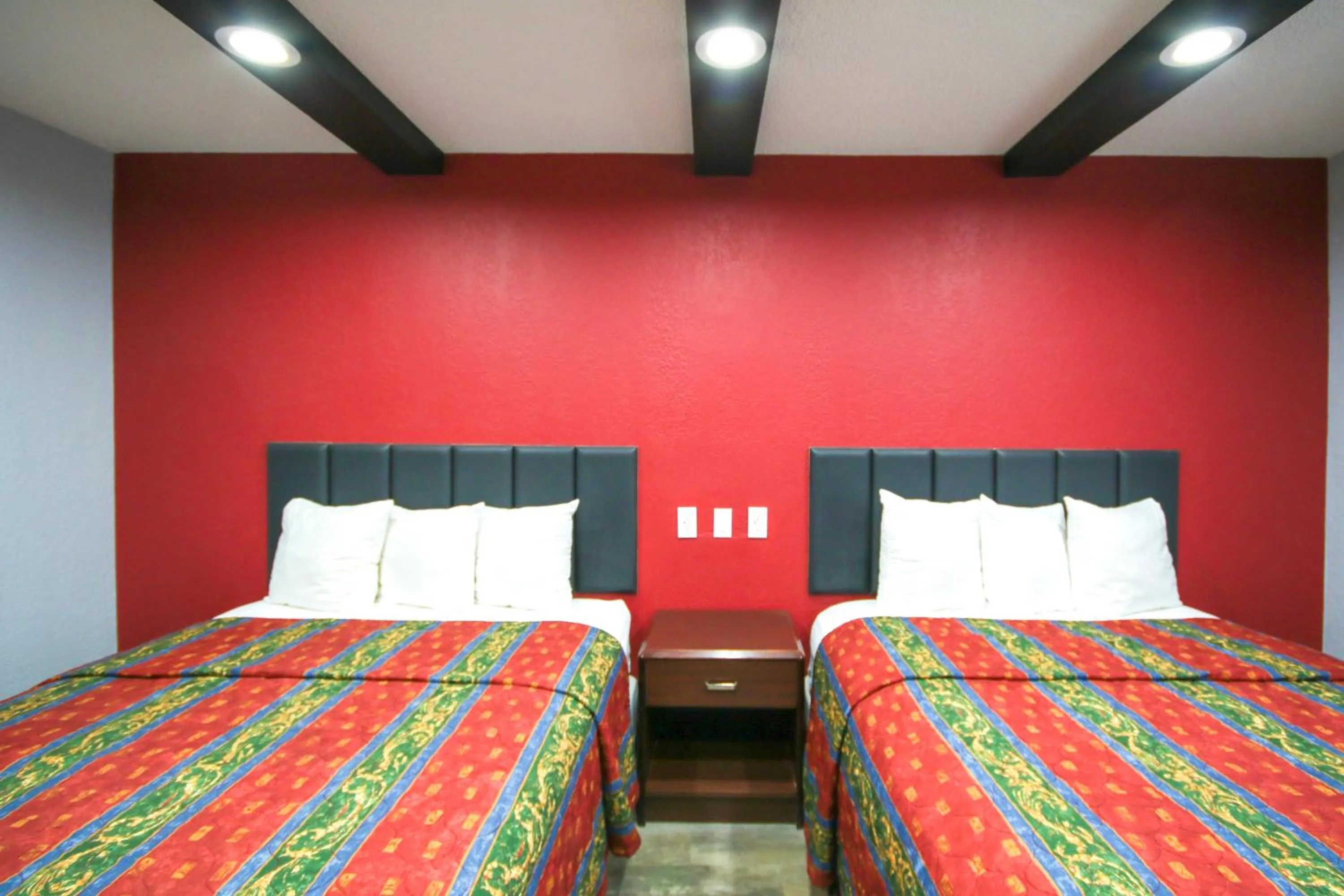 Bedroom, Bed in Marshall Lodge By OYO Hwy 65