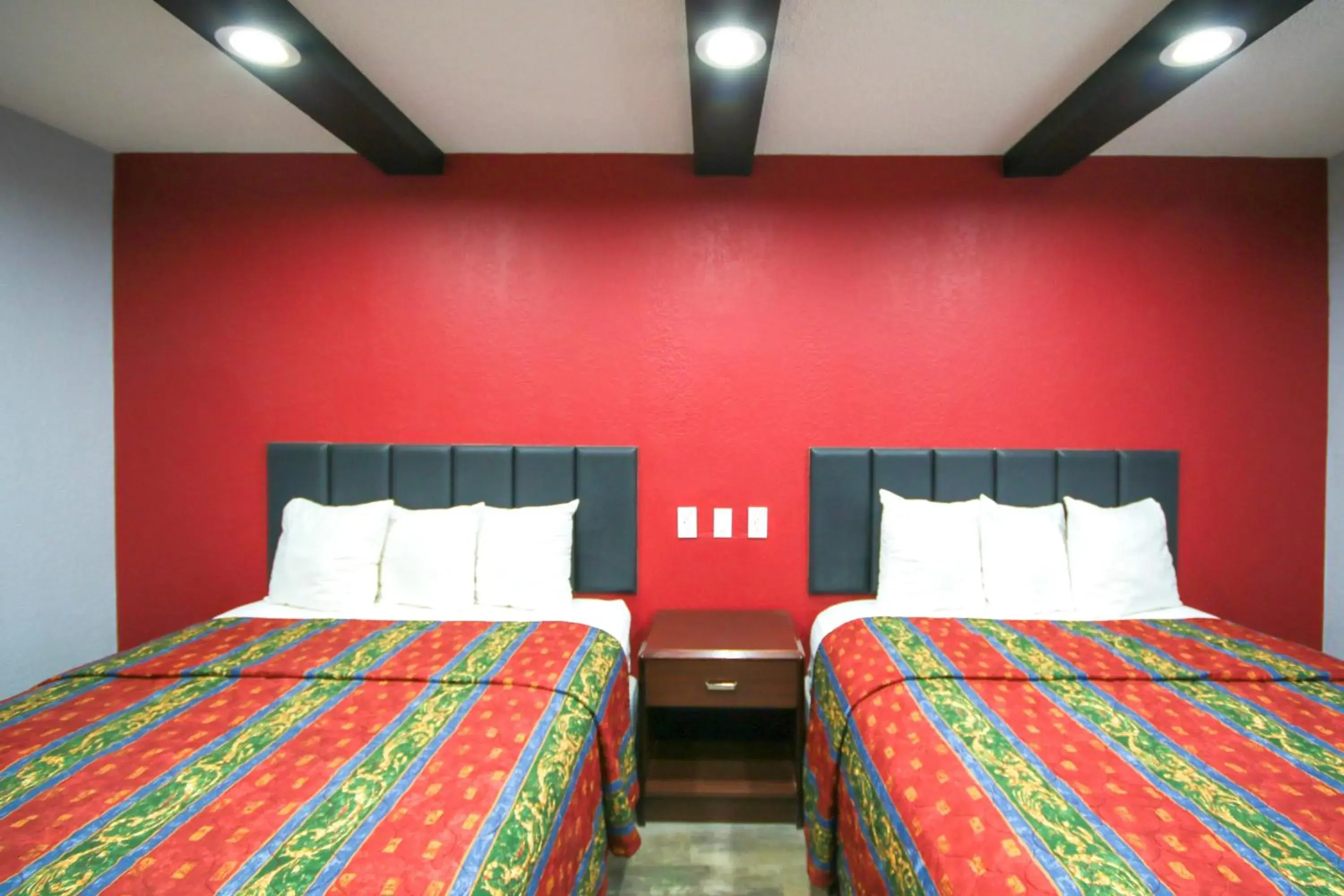 Bedroom, Bed in Marshall Lodge By OYO Hwy 65 Bedroom, Bed in Marshall Lodge By OYO Hwy 65