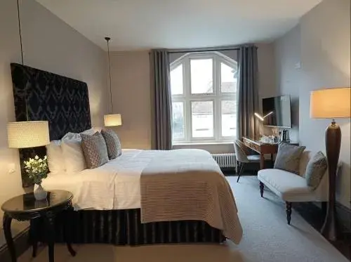 Deluxe King Room in The Gem Stansted Deluxe King Room in The Gem Stansted