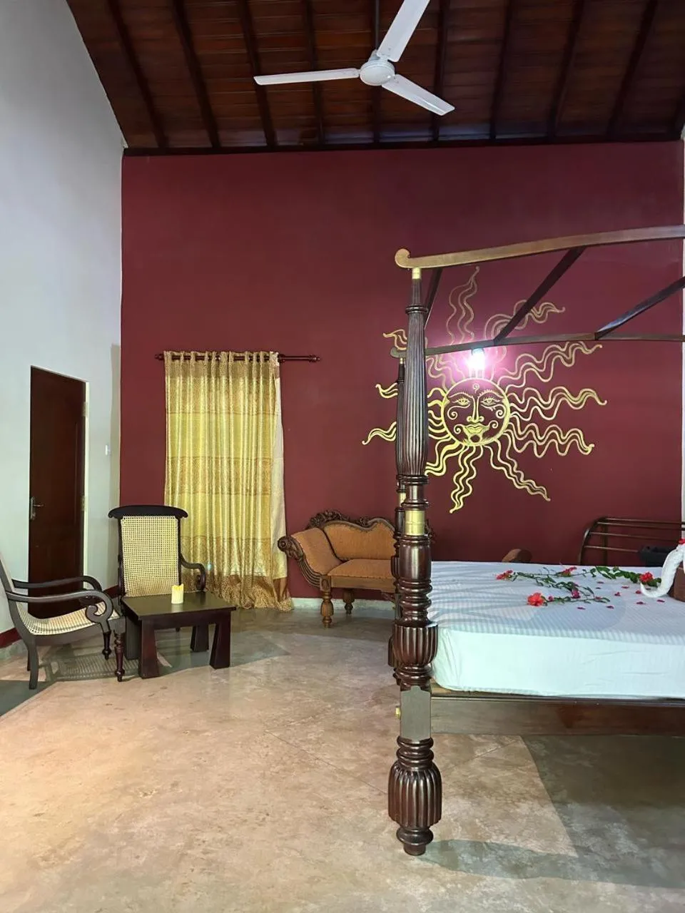 Bed in Traum Villa