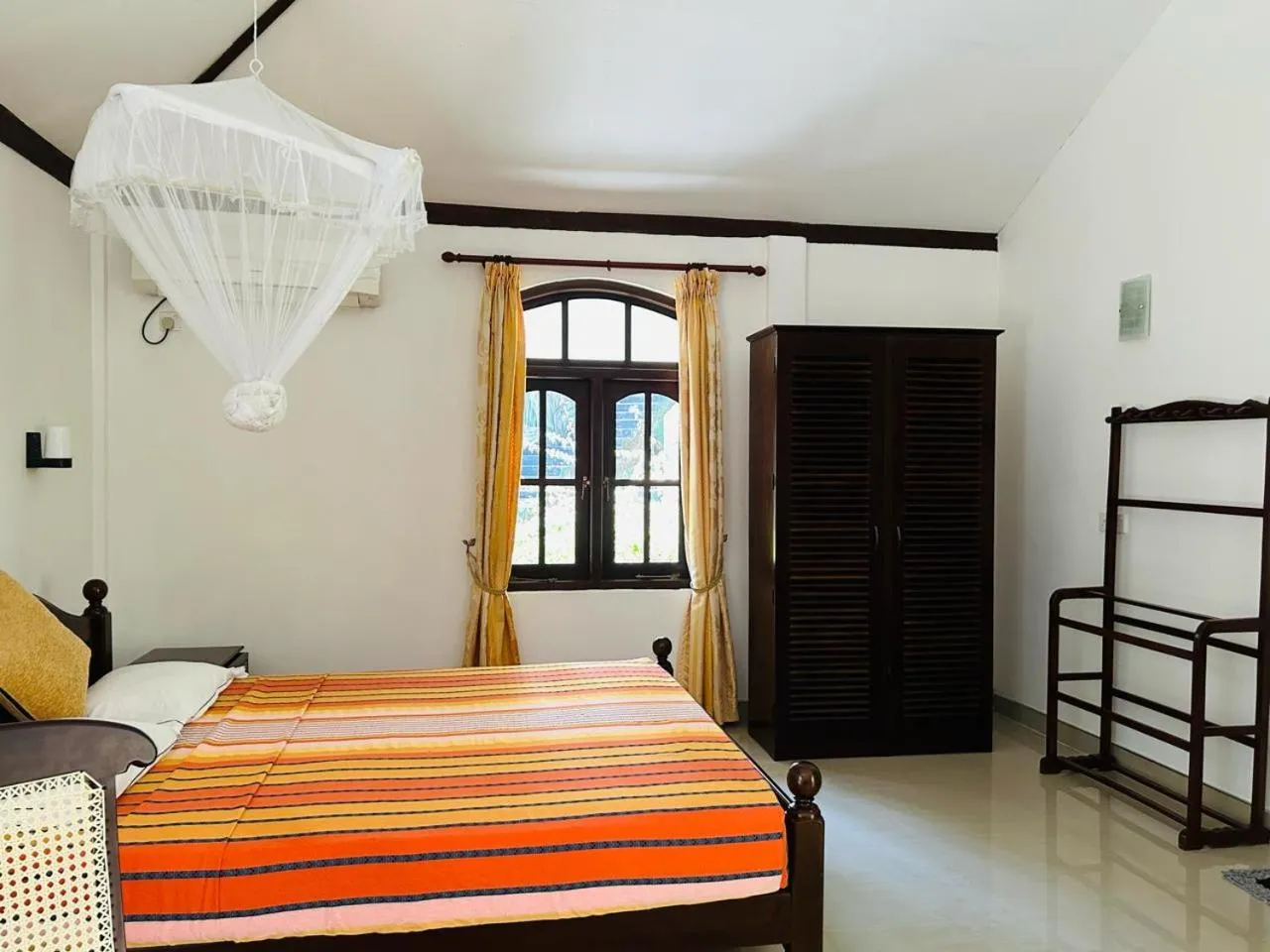 Bed in Traum Villa