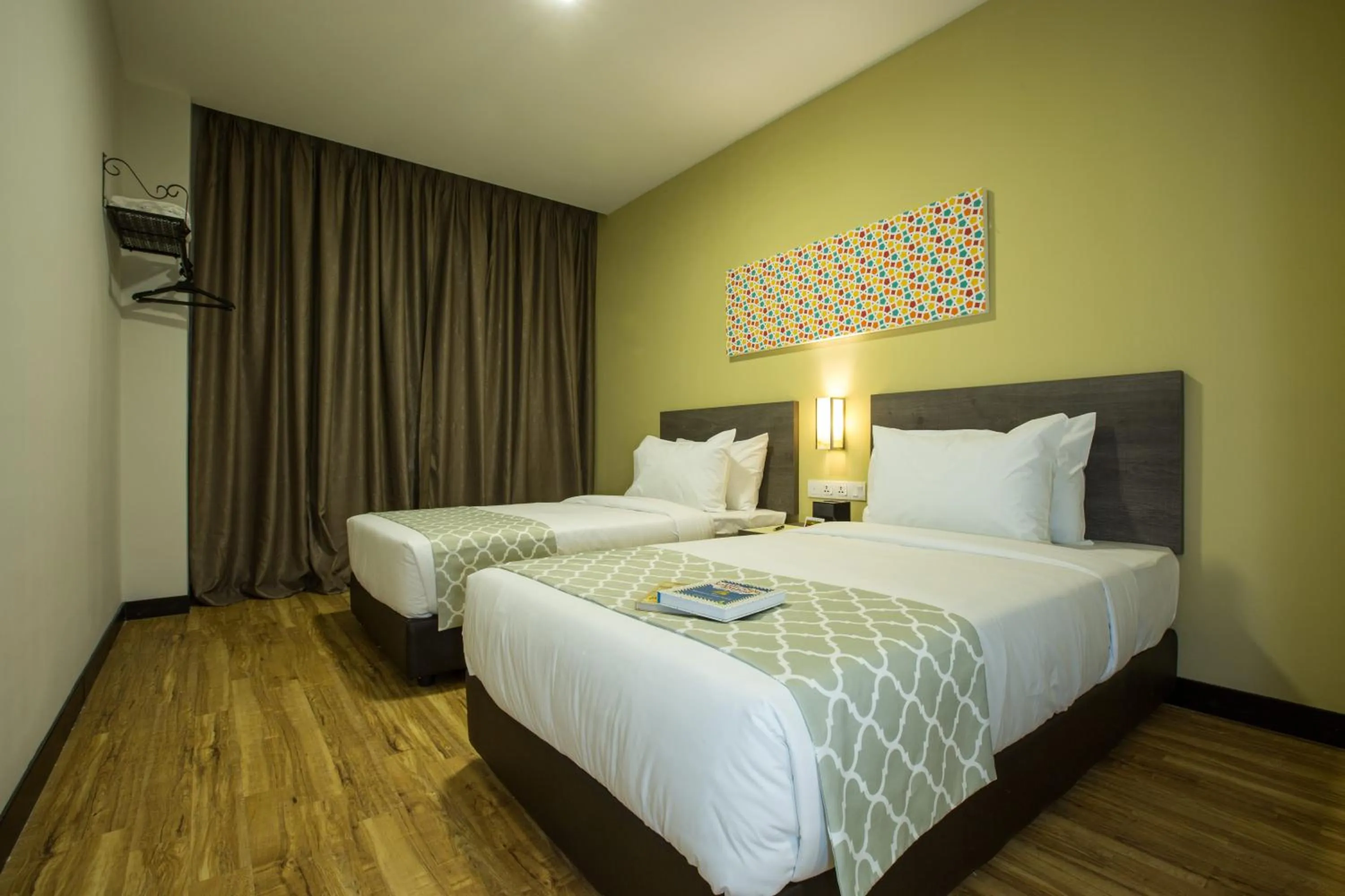 Photo of the whole room, Bed in Humaira Hotel