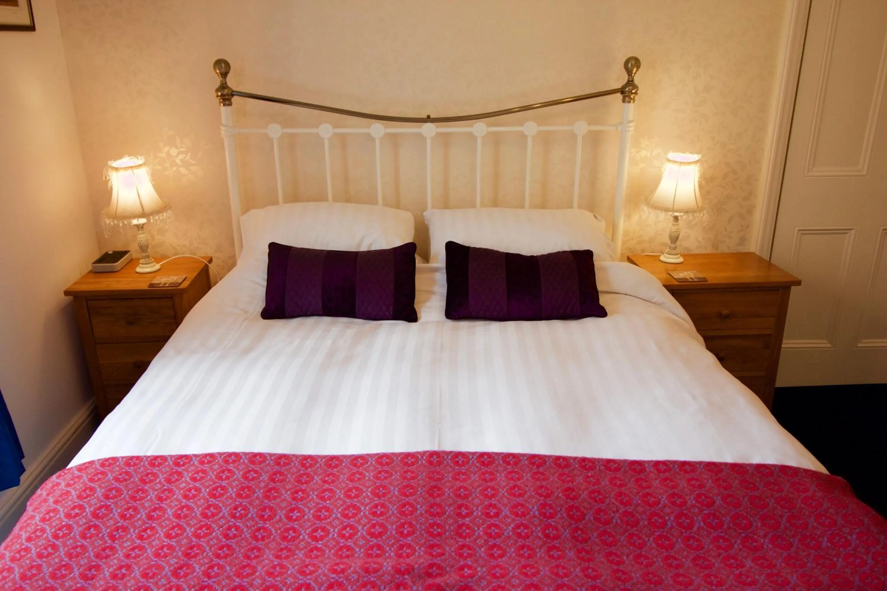 Garden, Bed in Bod Gwynedd Bed and Breakfast