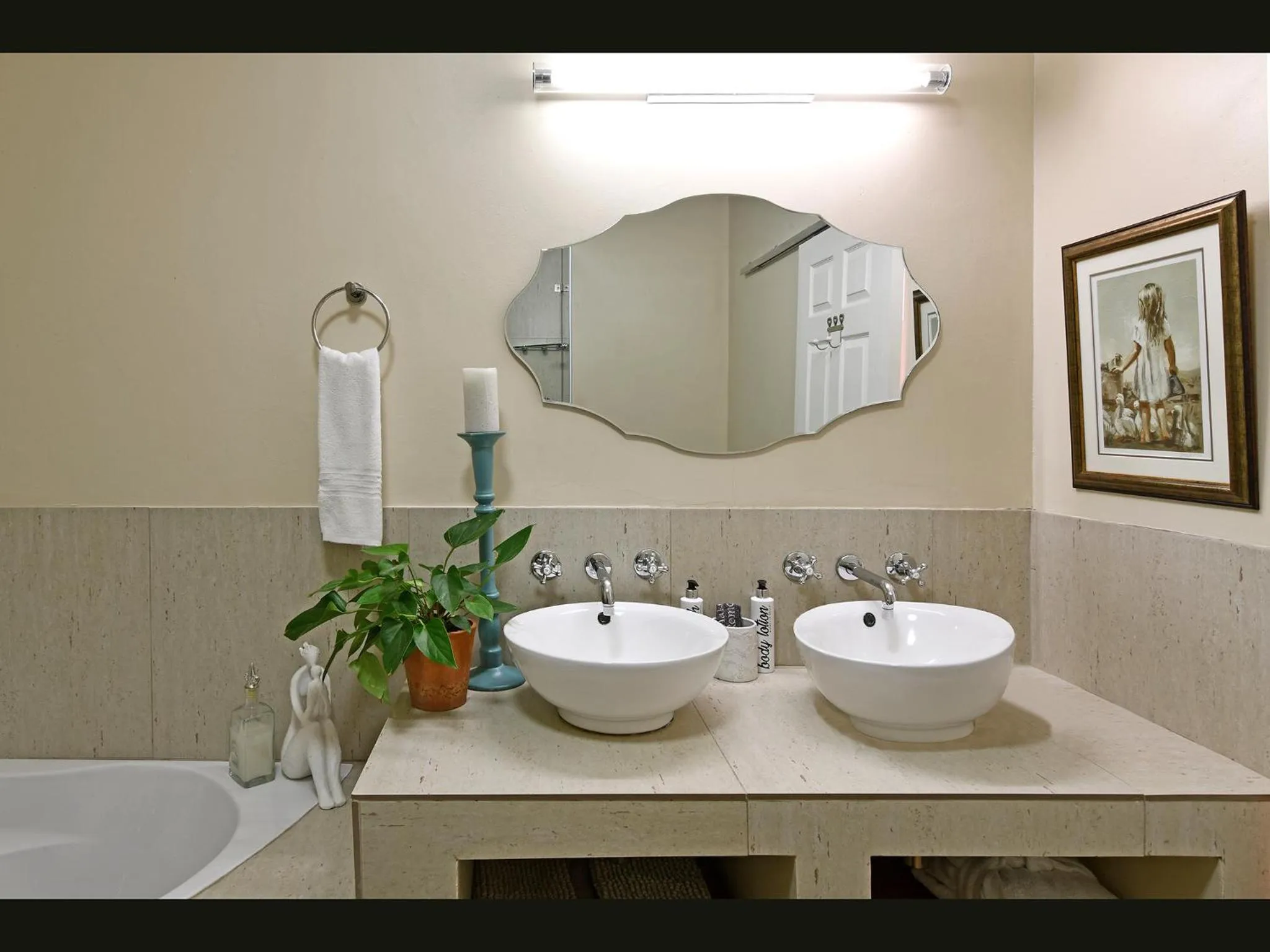 Bathroom in Petit & Grande Plaisir luxury self-catering