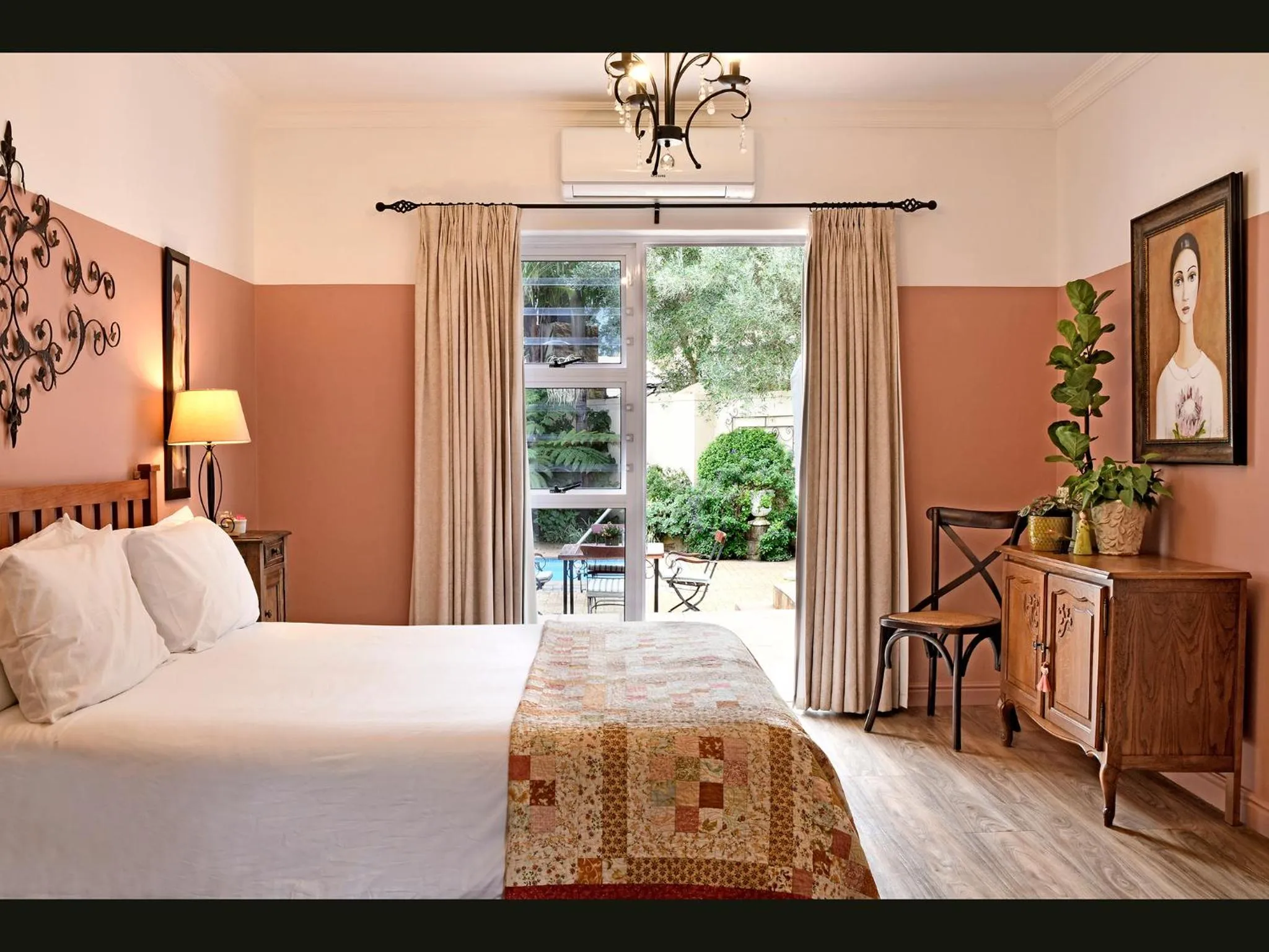Bedroom, Bed in Petit & Grande Plaisir luxury self-catering