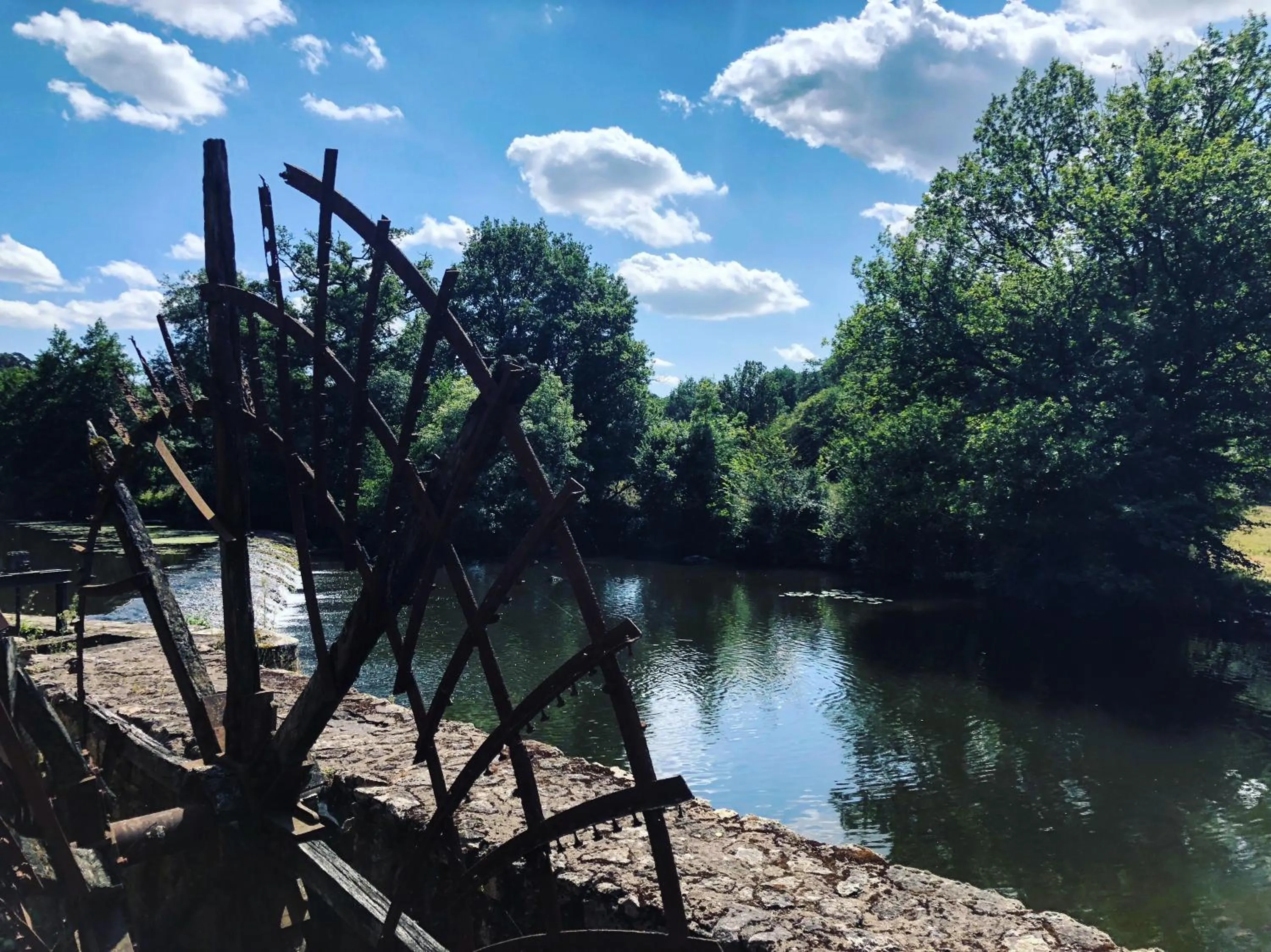 Natural landscape in Moulin Pont Vieux Chambres d'hôtes