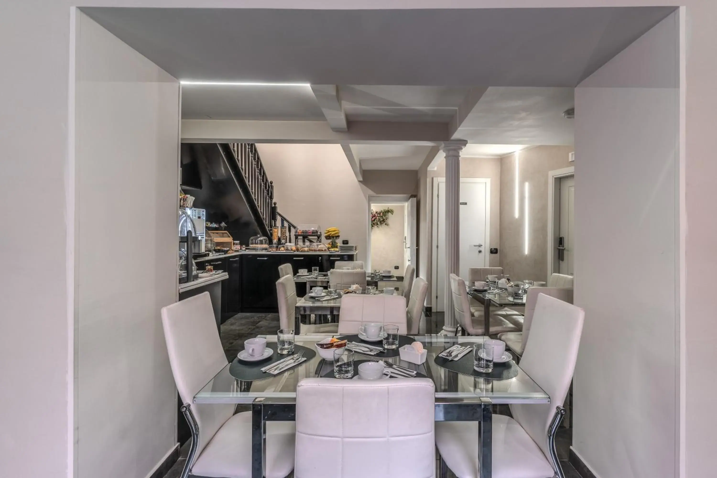 Breakfast in Operà Suites Pinciana Breakfast in Operà Suites Pinciana