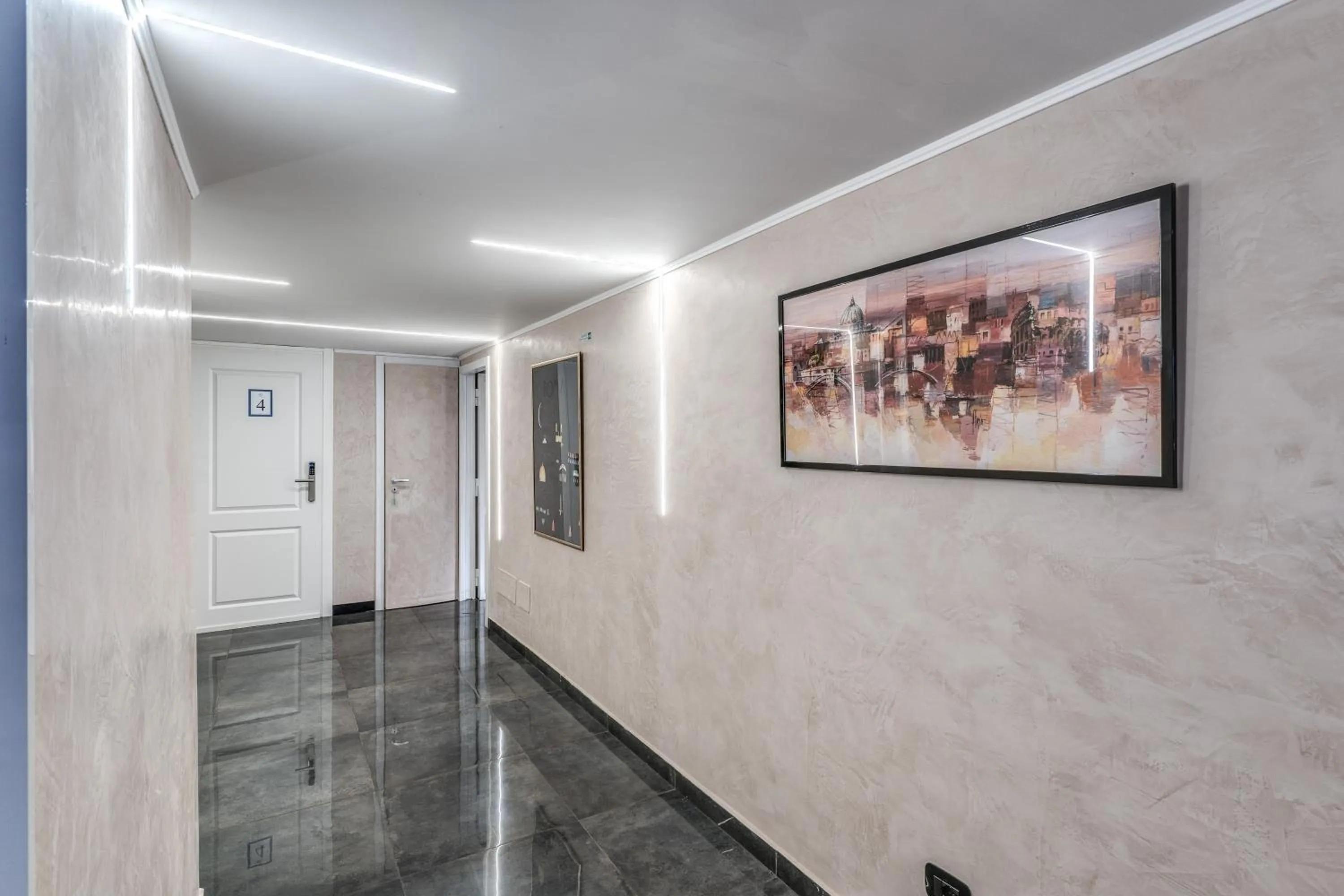 Lobby or reception in Operà Suites Pinciana