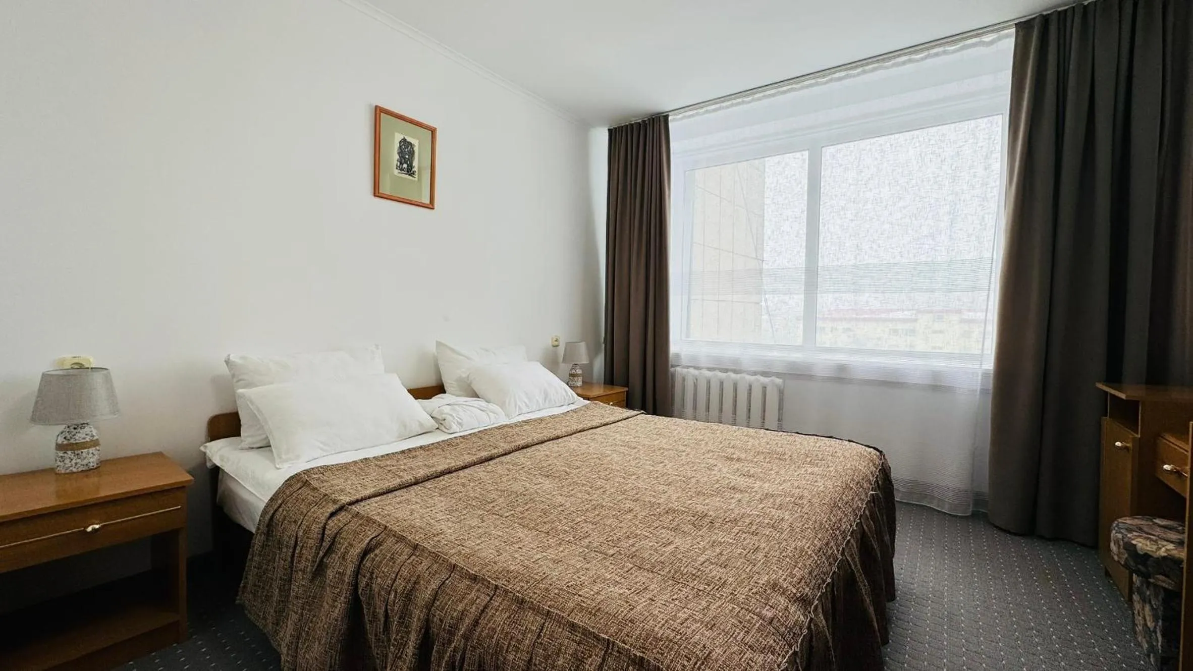 Bedroom, Bed in Aktobe Hotel