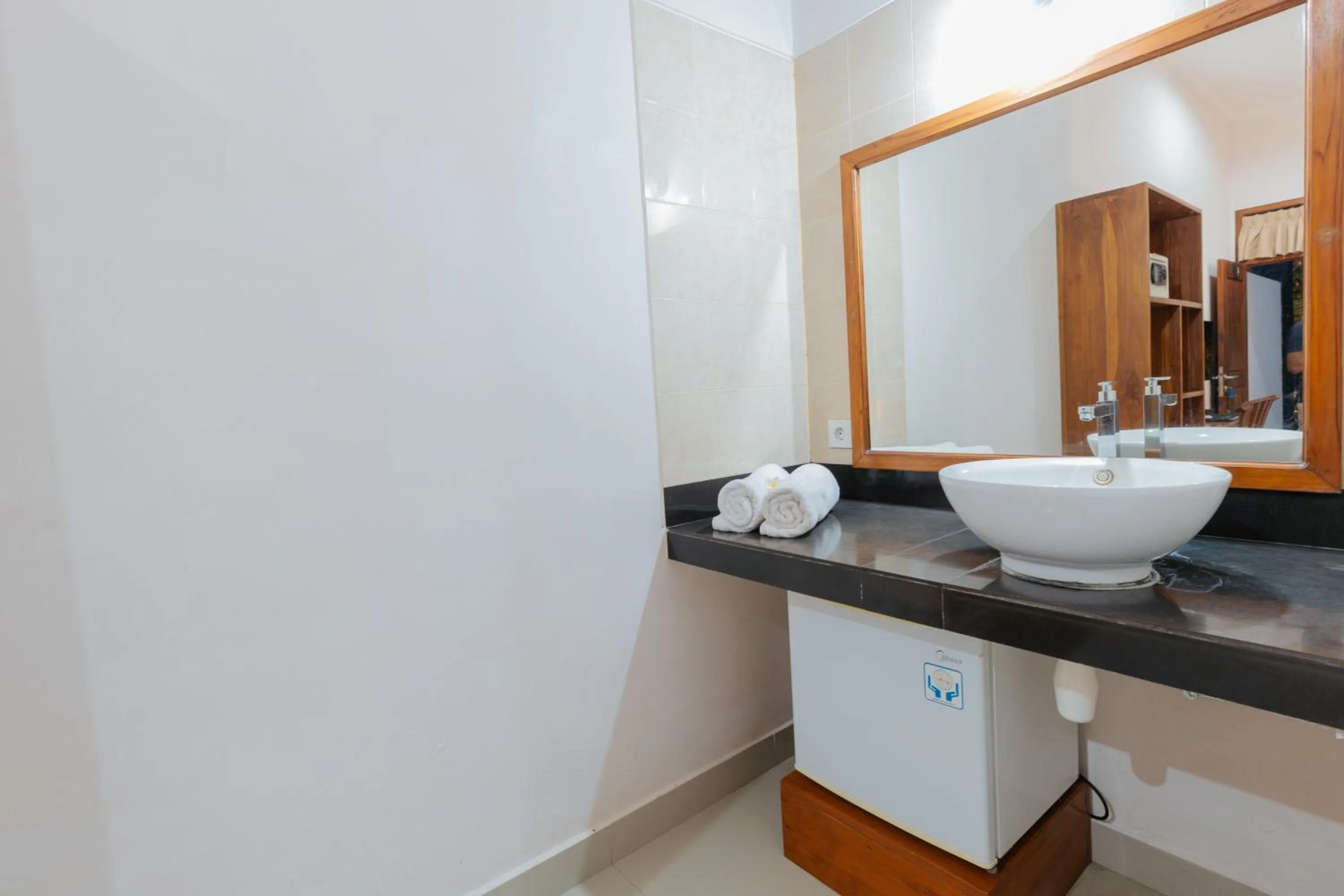 Property building in Ocean Villa Dive Resort - Tulamben