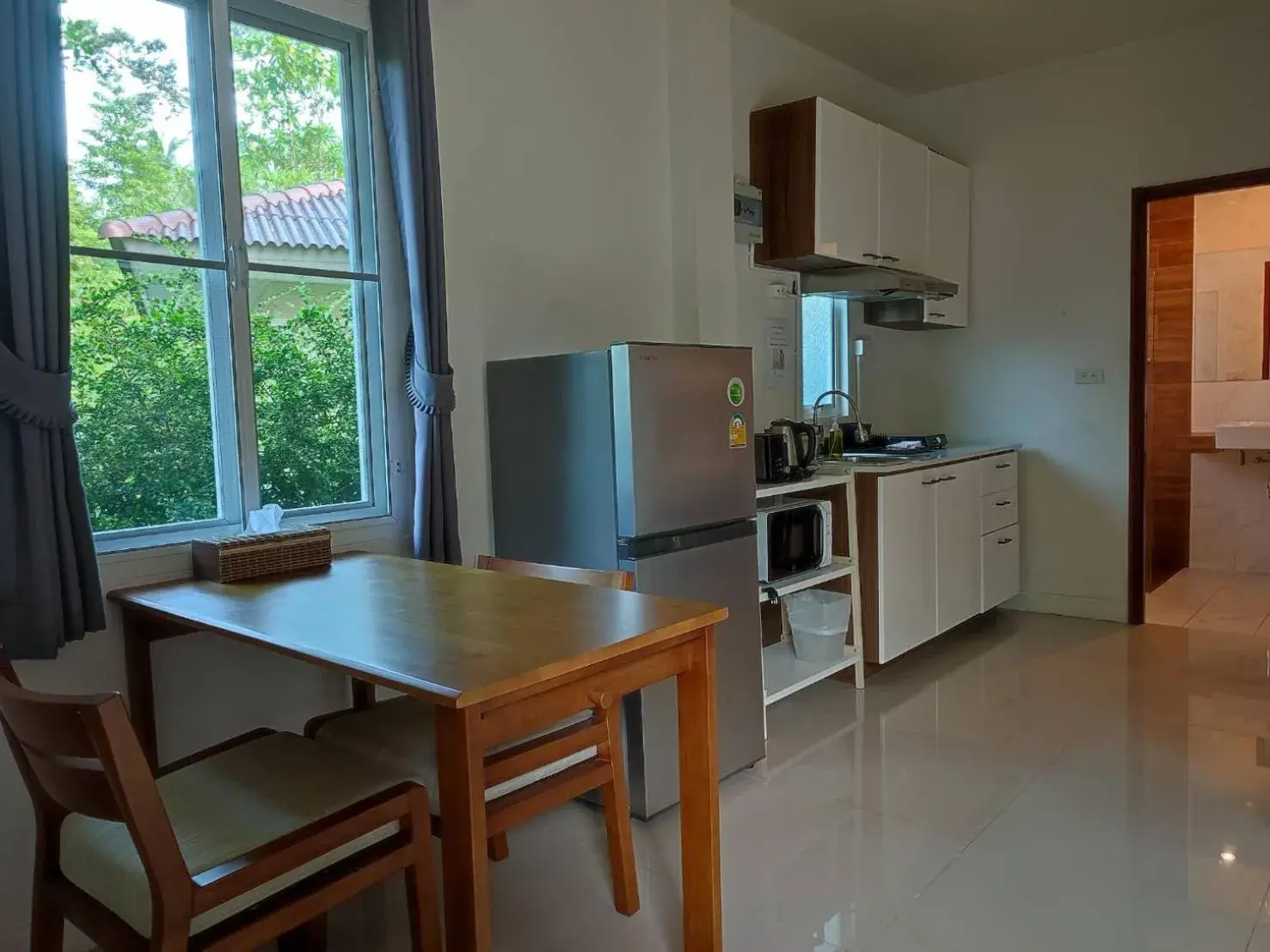 Phangan Akuna Phangan Akuna