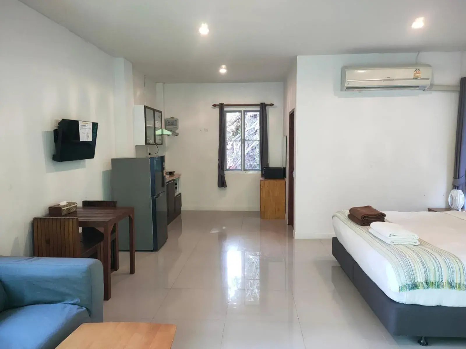 Bed in Phangan Akuna Bed in Phangan Akuna