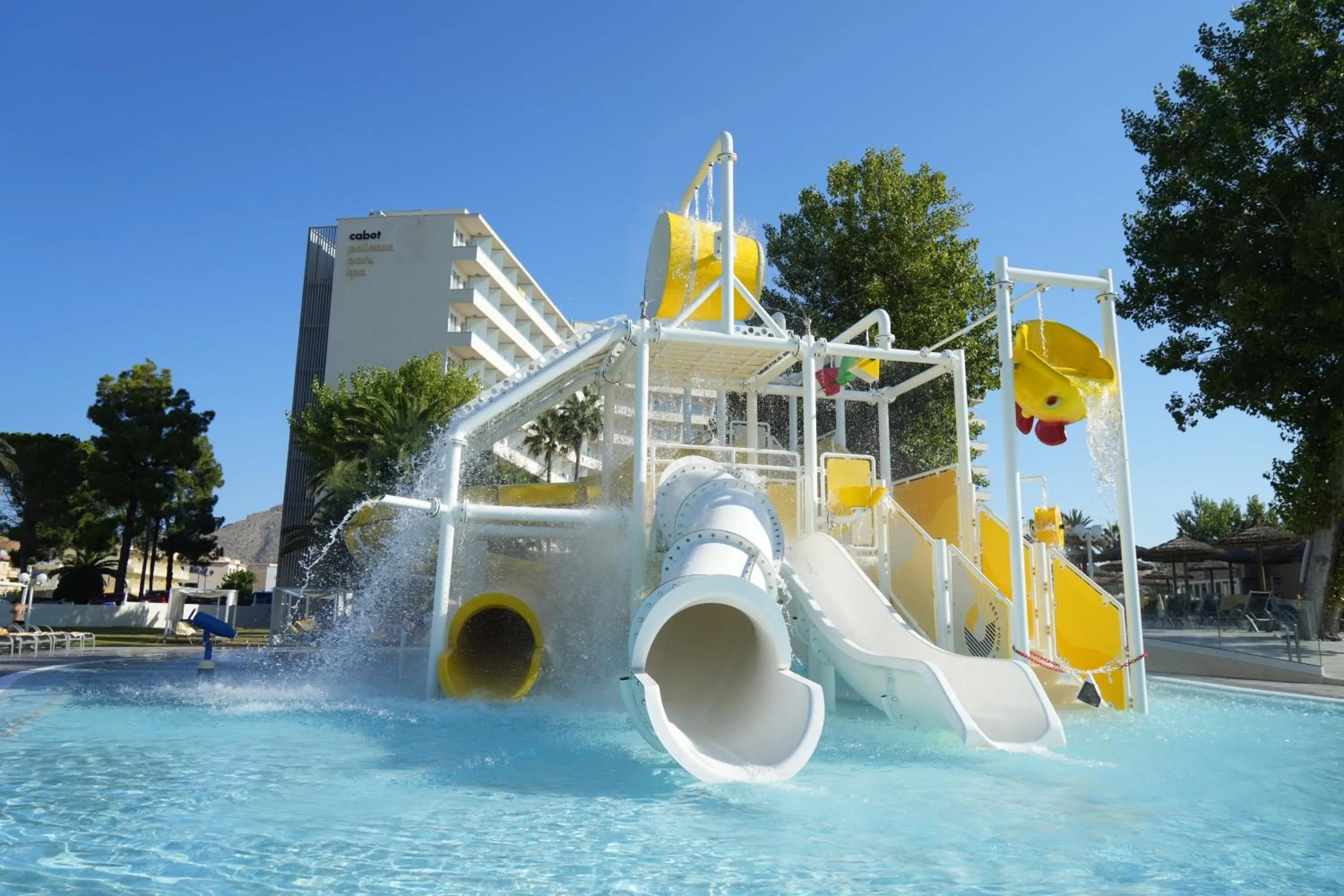 Aqua park in Cabot Pollensa Park Spa