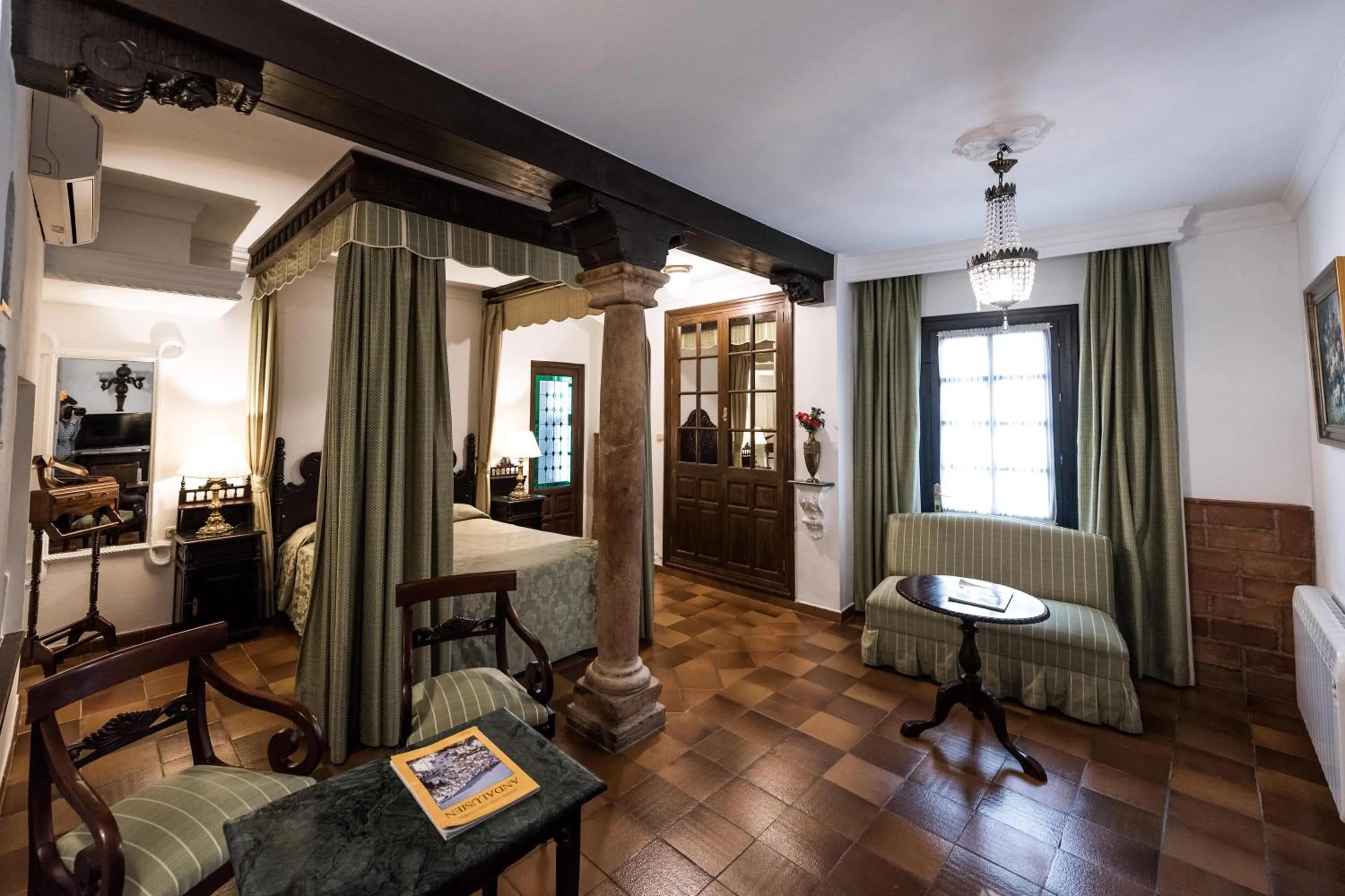 Bed in Hotel Soho Boutique Palacio San Gabriel