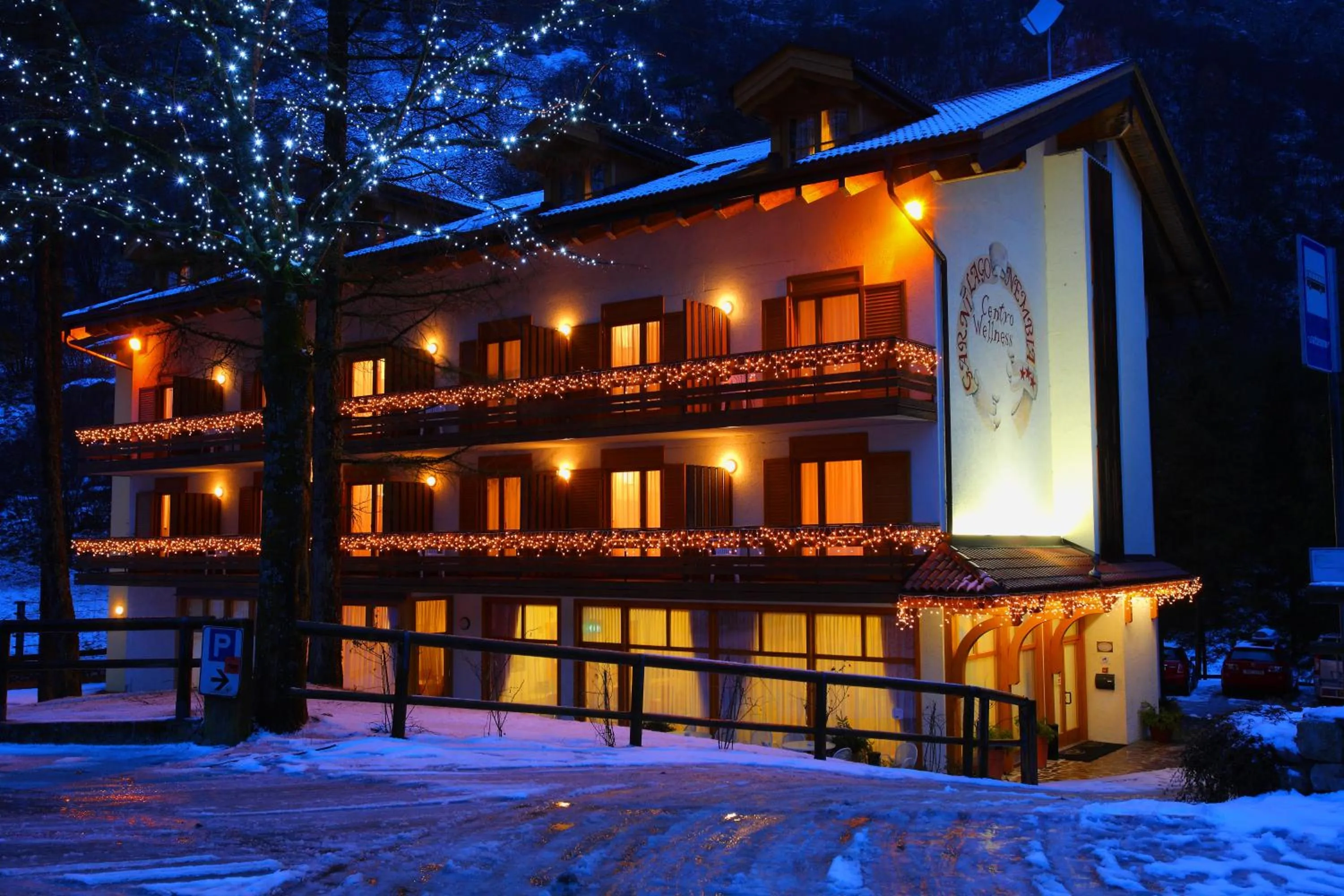 Night in Garni Lago Nembia