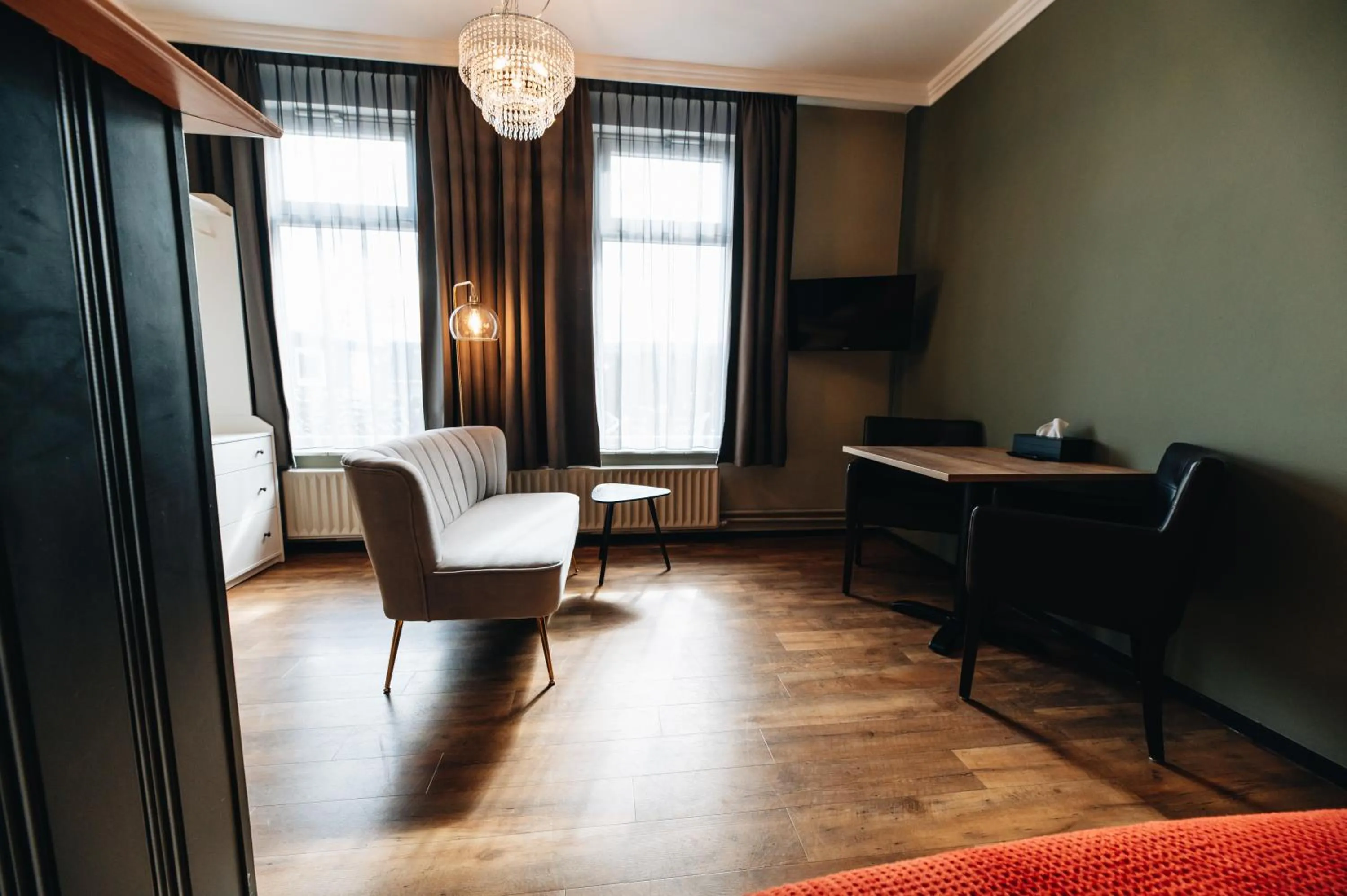 Photo of the whole room in Hotel Renesse