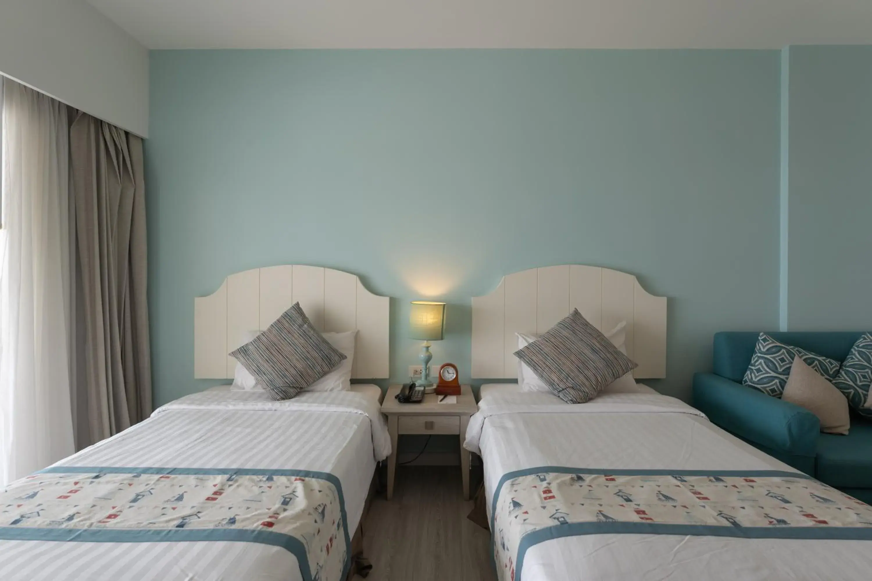 Bed in Somewhere Koh Sichang Bed in Somewhere Koh Sichang