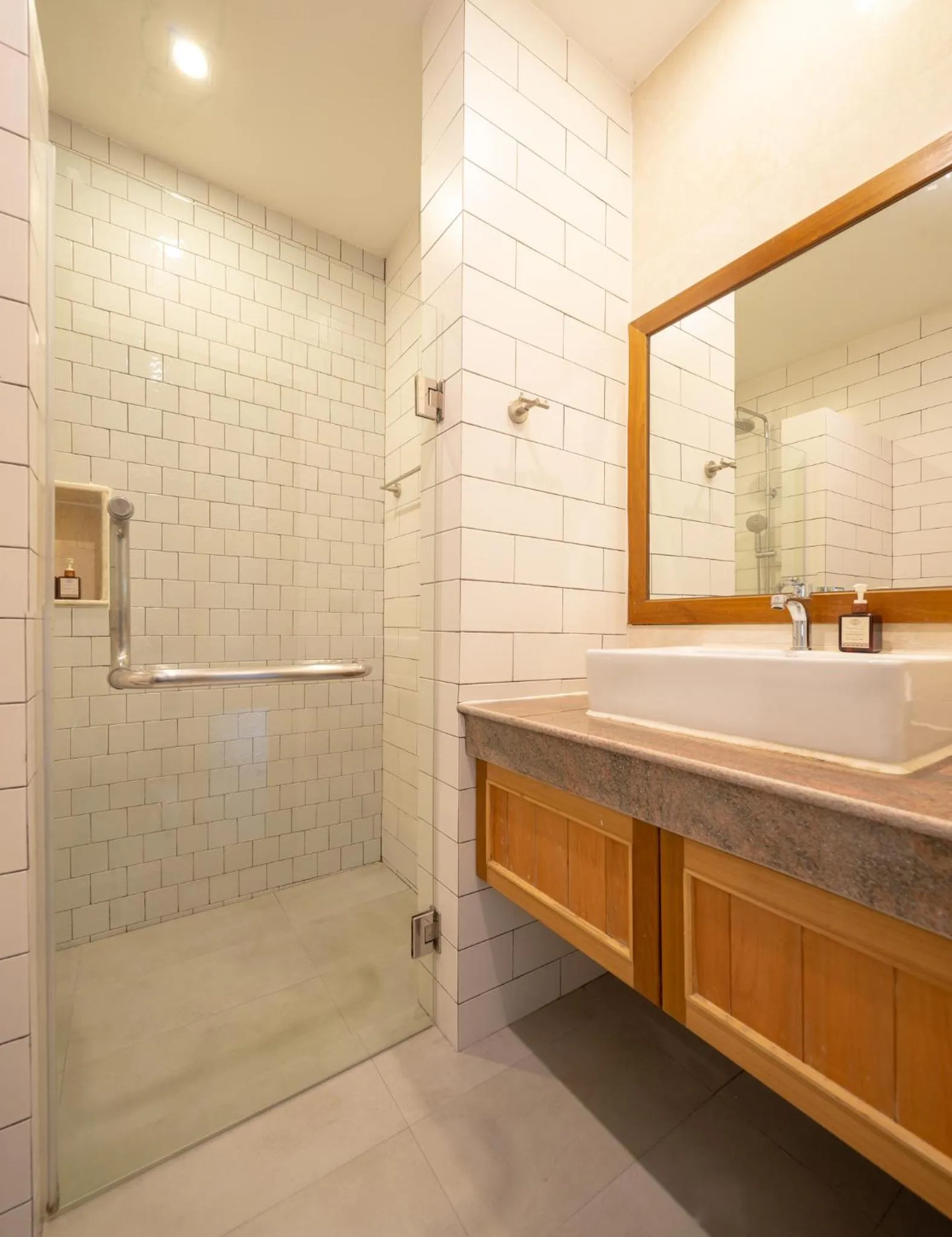 Navela Hotel & Convention