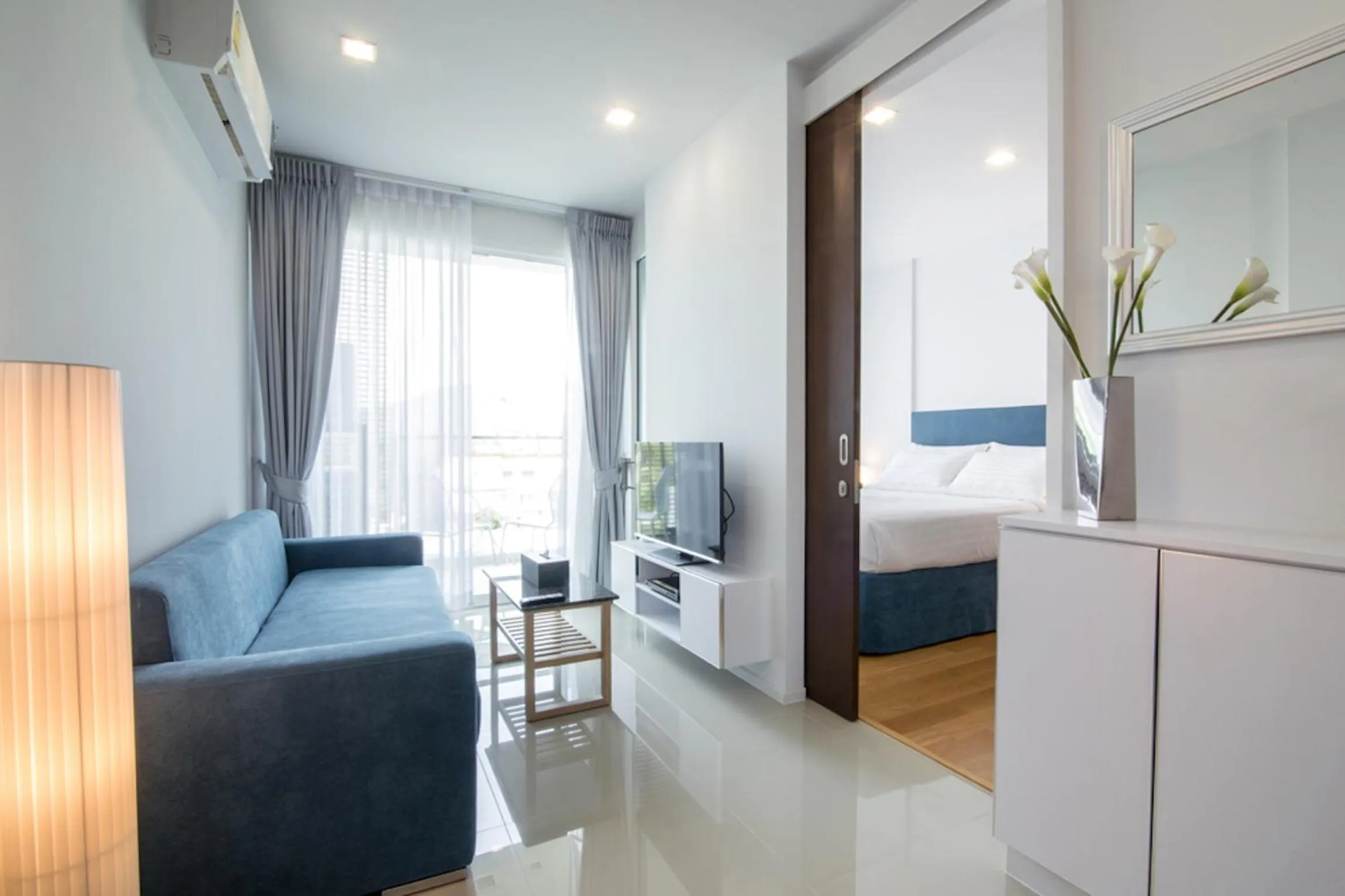 TV and multimedia in First Choice Grand Suites Sha Plus Extra