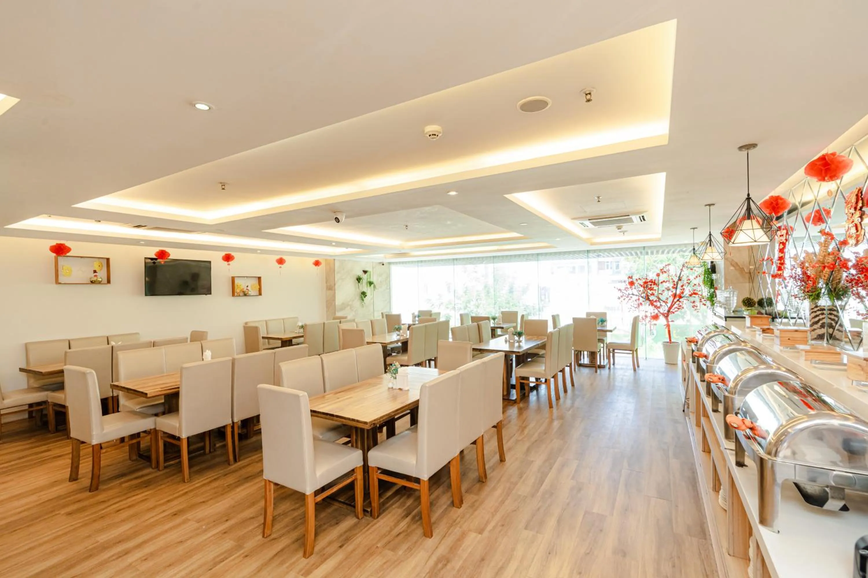 Restaurant/places to eat in Terra boutique hotel