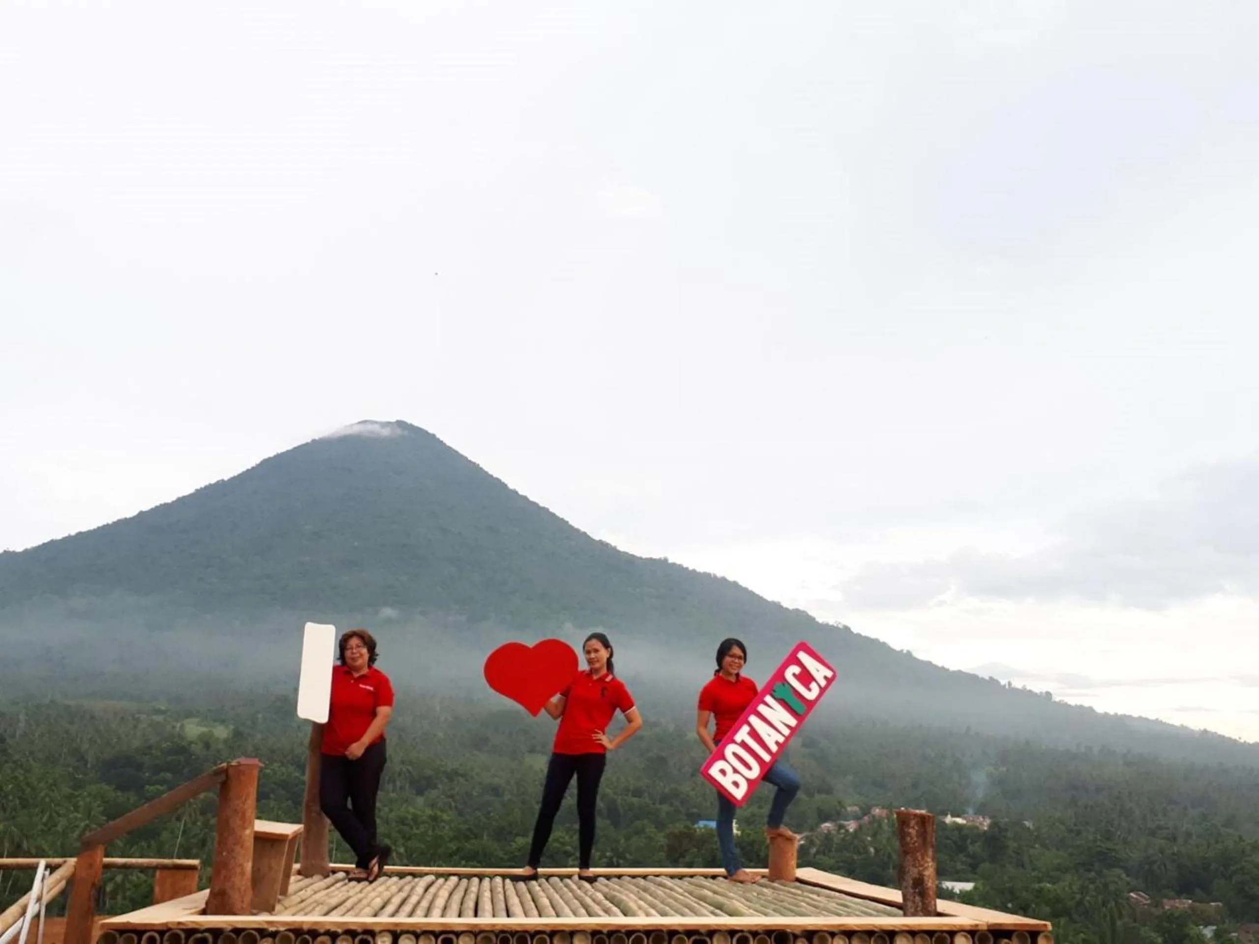 Mountain view in Botanica Nature Resort