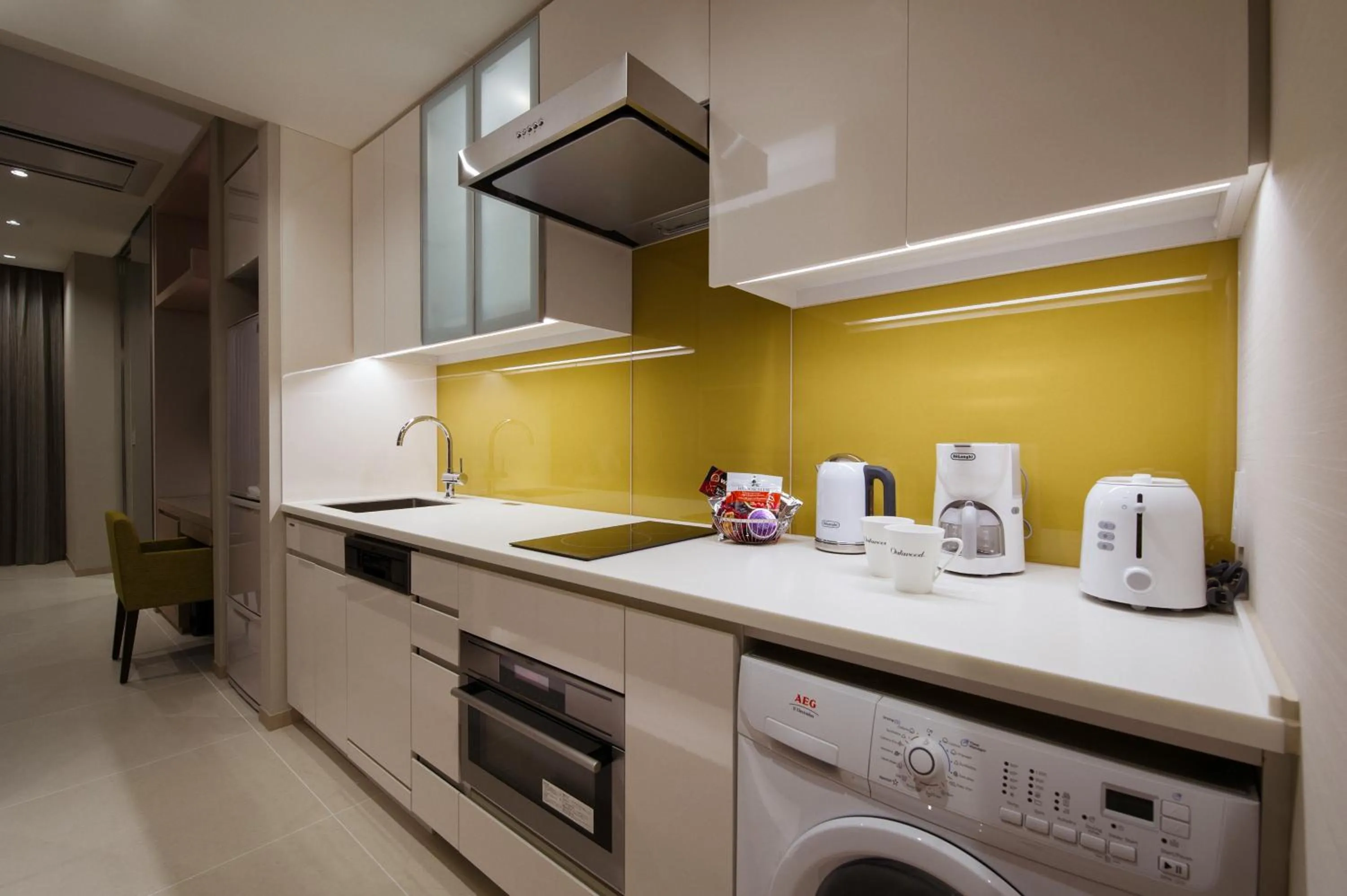 Coffee/tea facilities in Oakwood Premier Tokyo