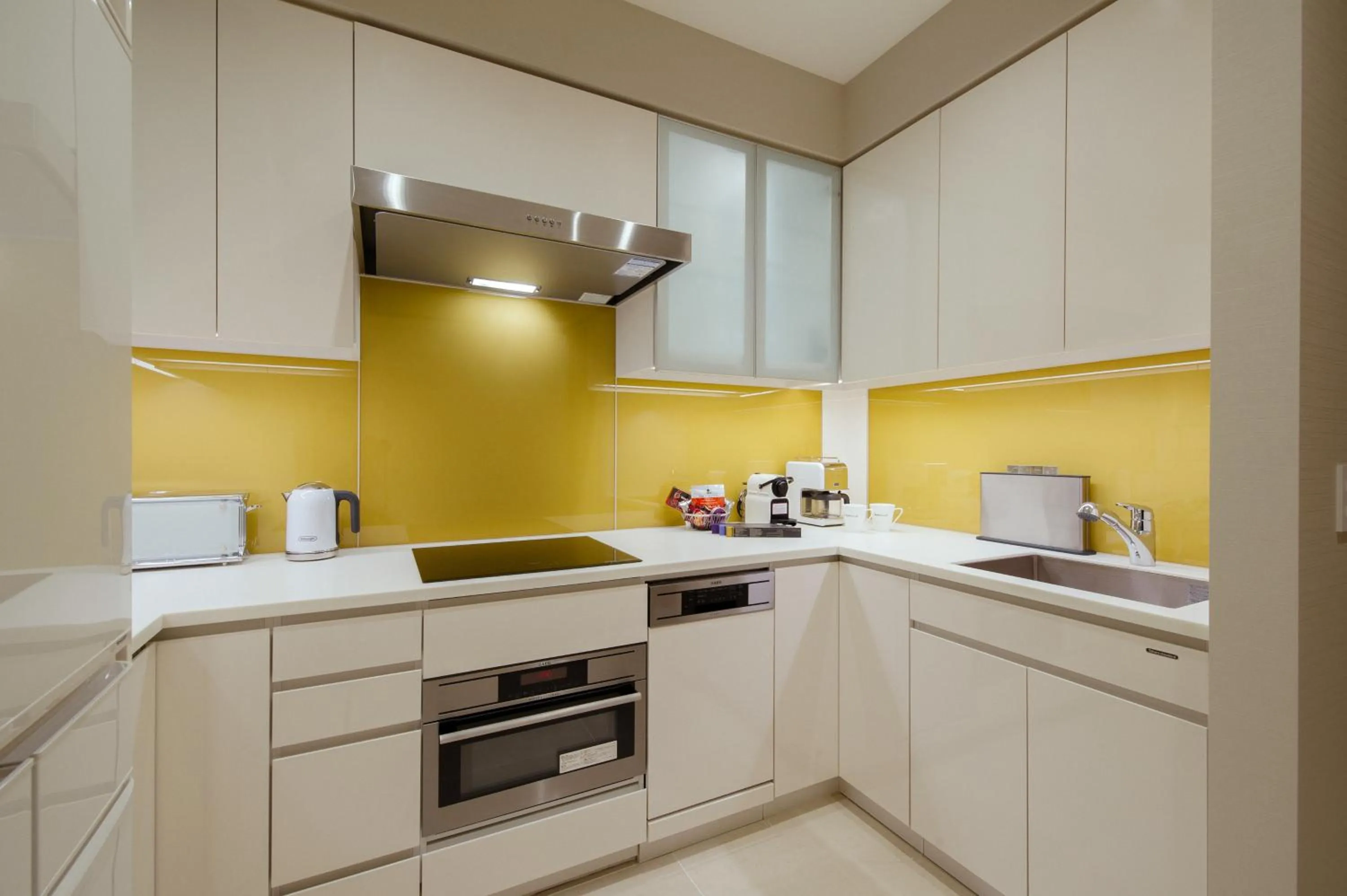 Kitchen or kitchenette in Oakwood Premier Tokyo