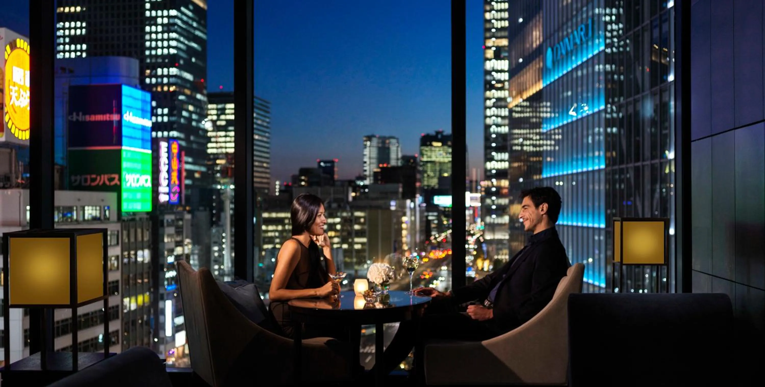 Lounge or bar in Oakwood Premier Tokyo