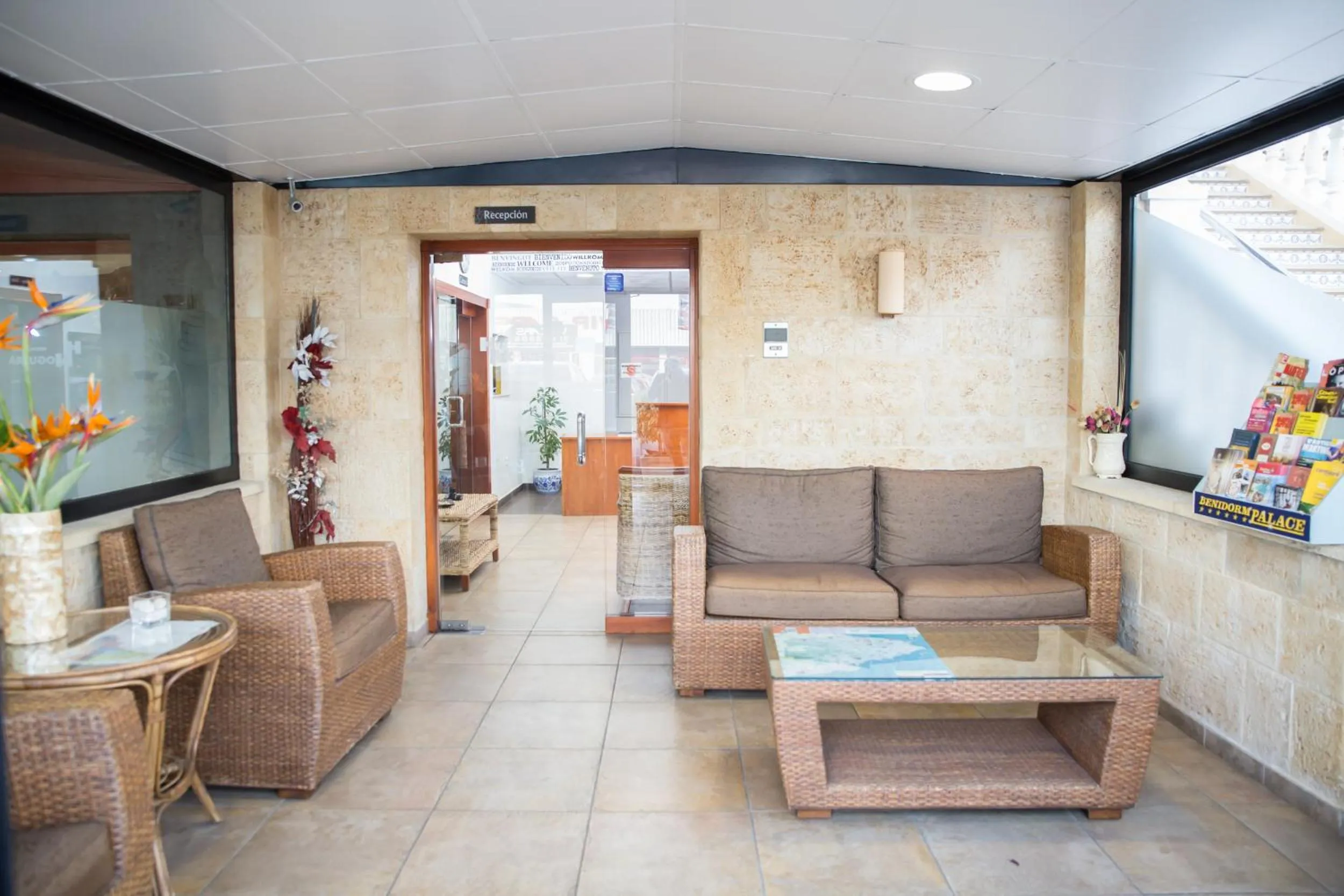 Lobby or reception in Hotel Noguera El Albir