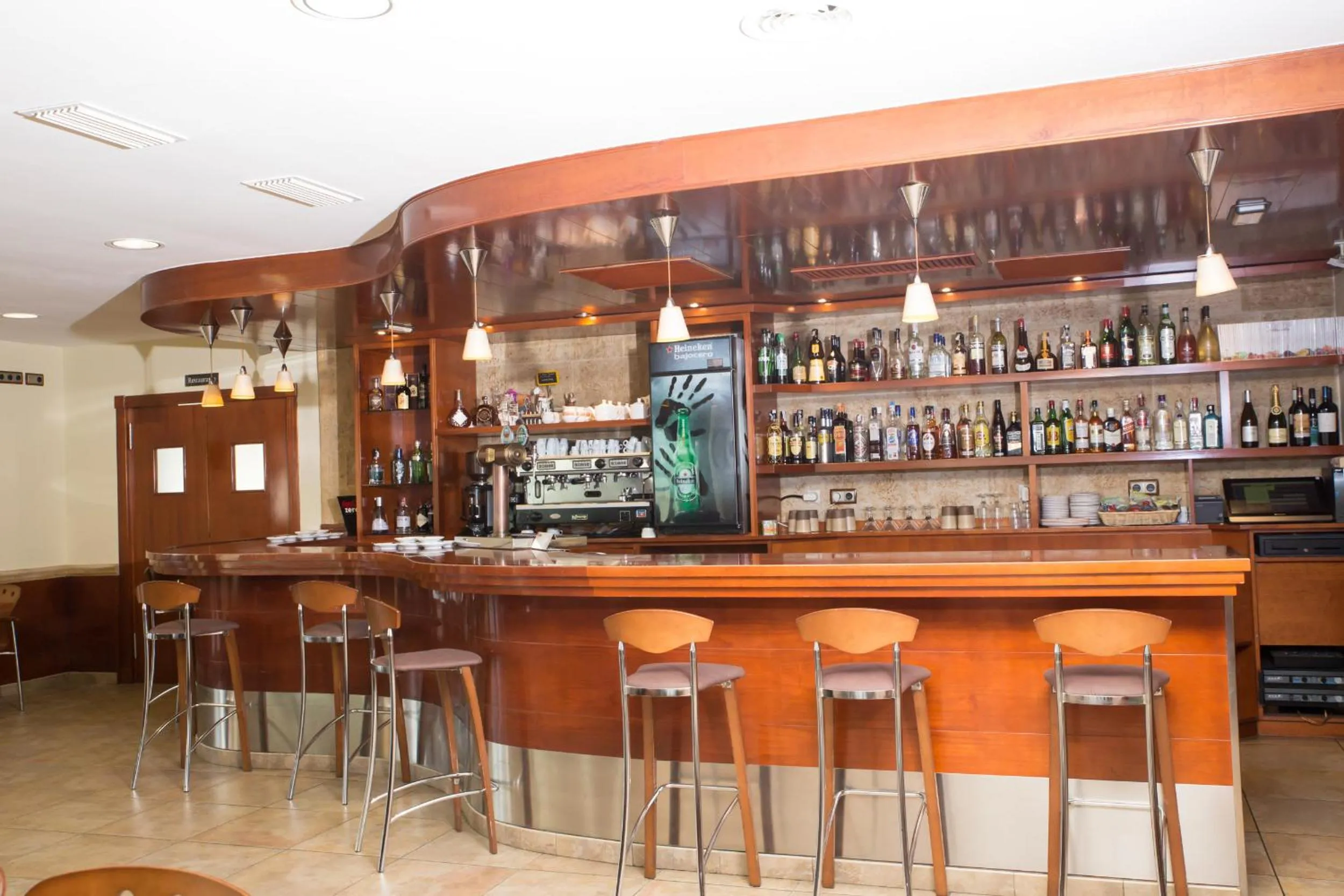 Lounge or bar in Hotel Noguera El Albir
