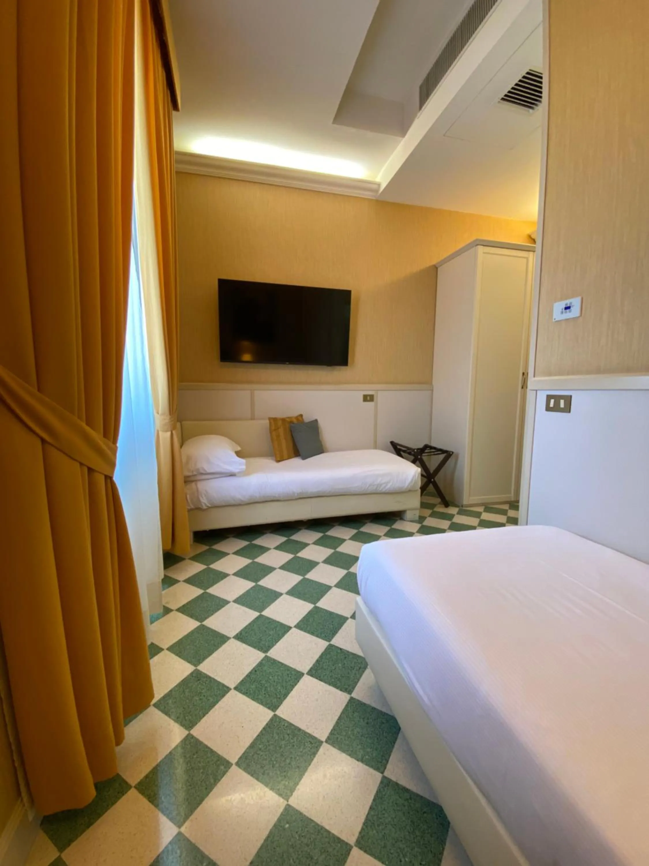 Bed in Basilica Hotel