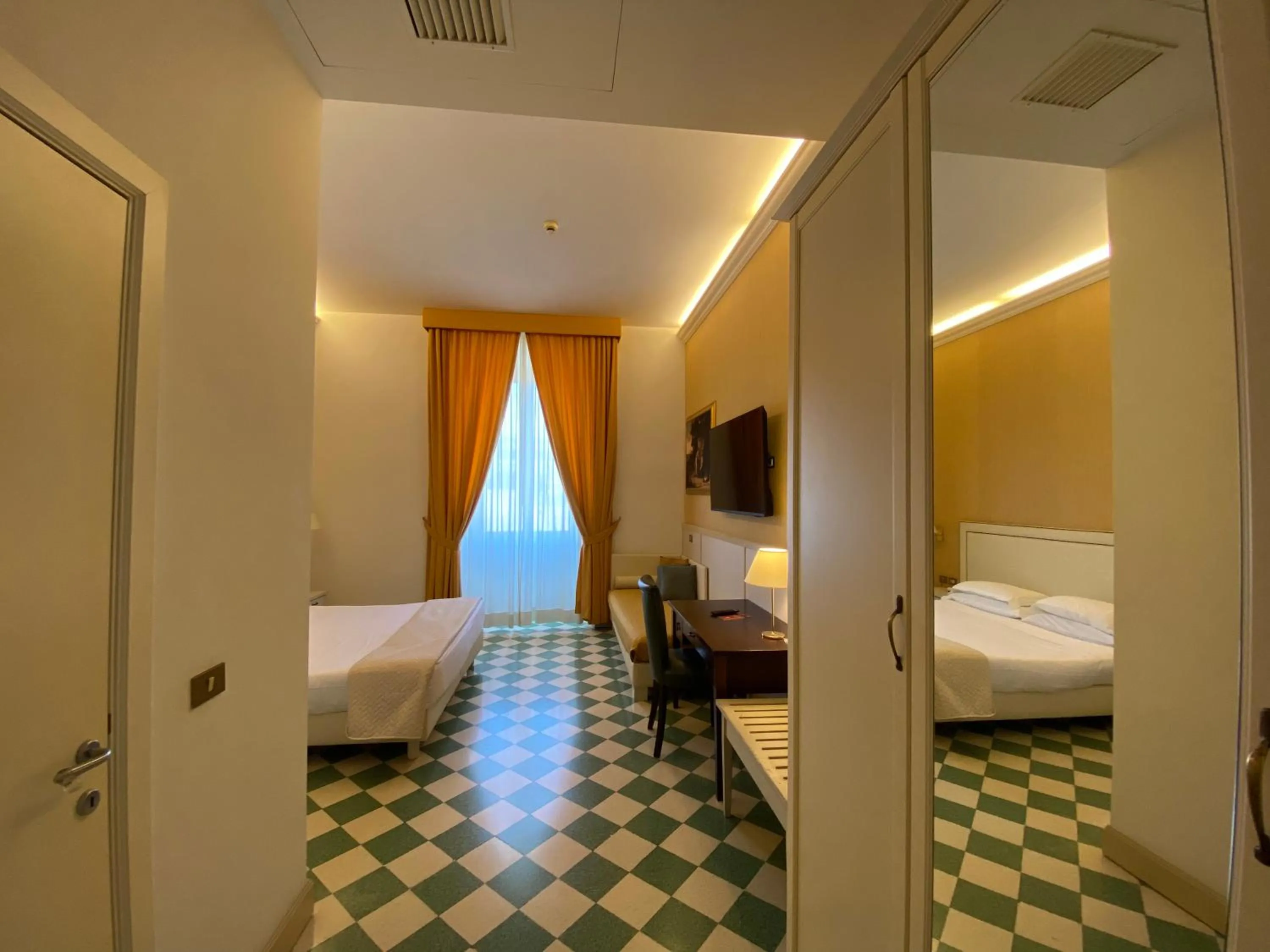 Bed in Basilica Hotel