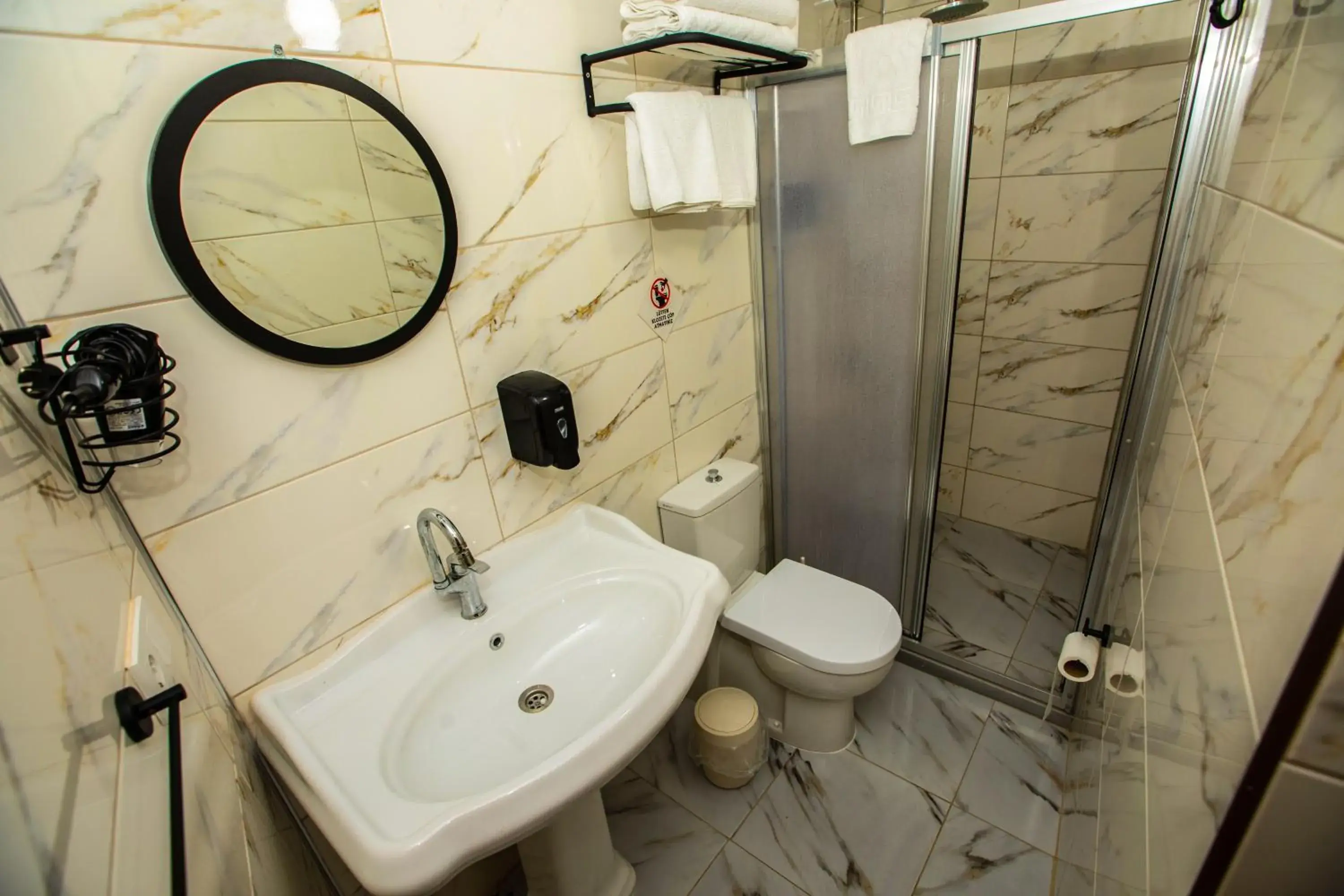 Bathroom in Şirince Klaseas Hotel&Restaurant Bathroom in Şirince Klaseas Hotel&Restaurant