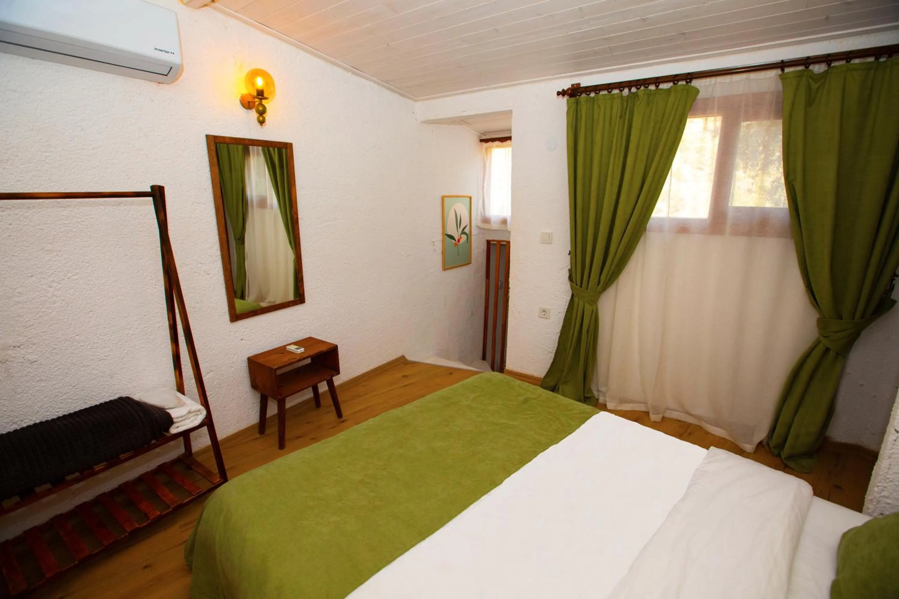 Bedroom, Bed in Şirince Klaseas Hotel&Restaurant