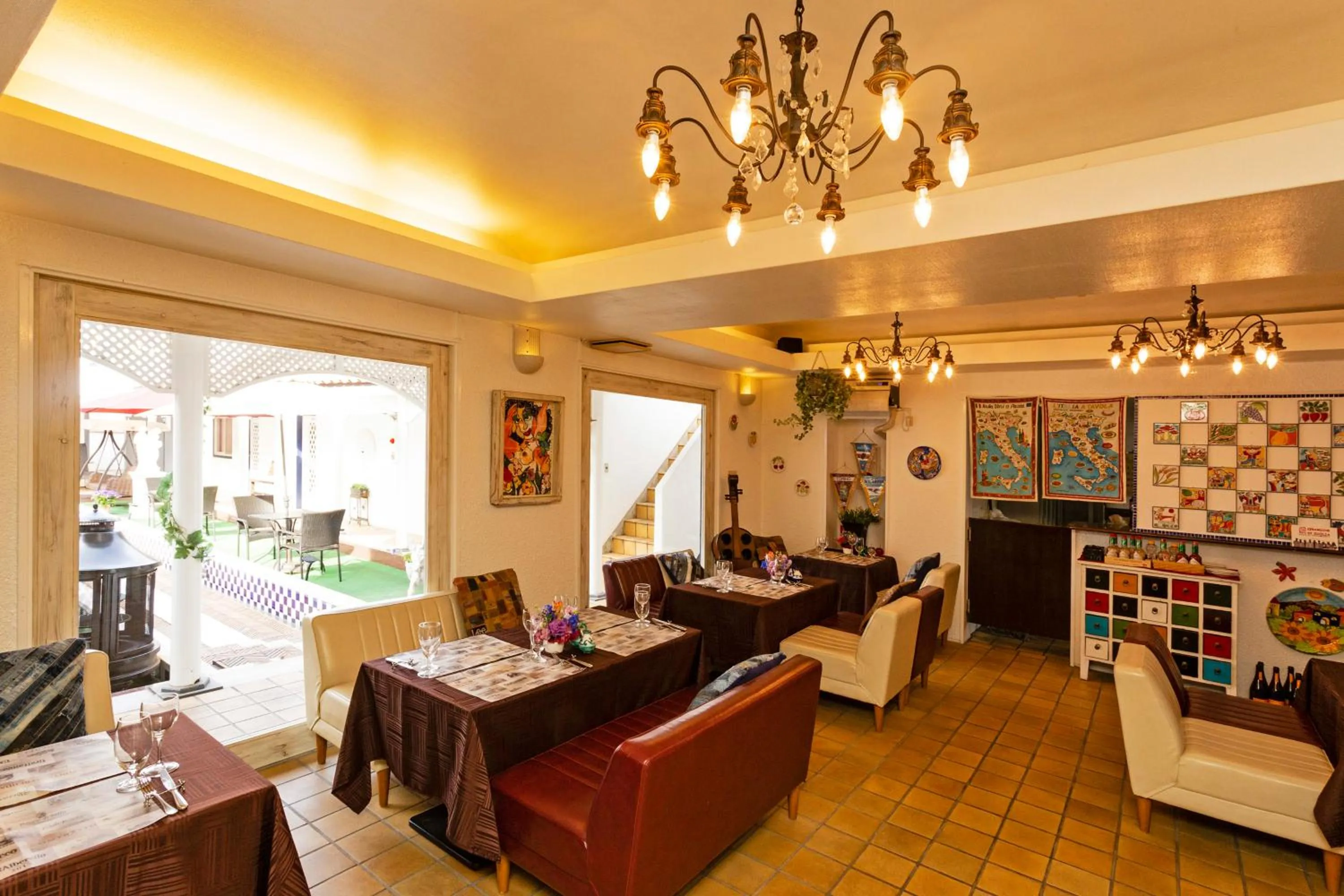 Restaurant/places to eat in Villa Ortigia