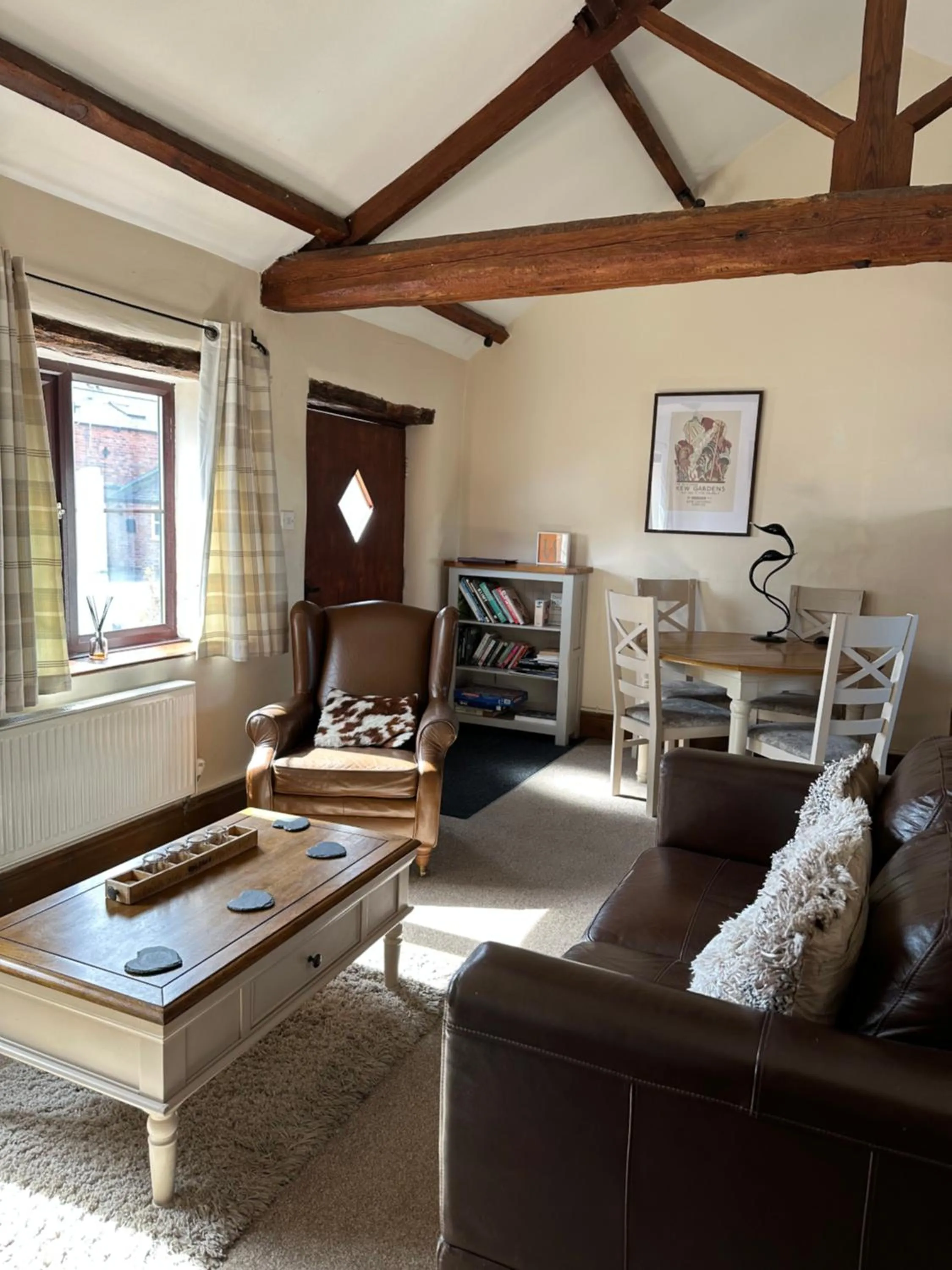 Seating area in Skipbridge Farm Cottages