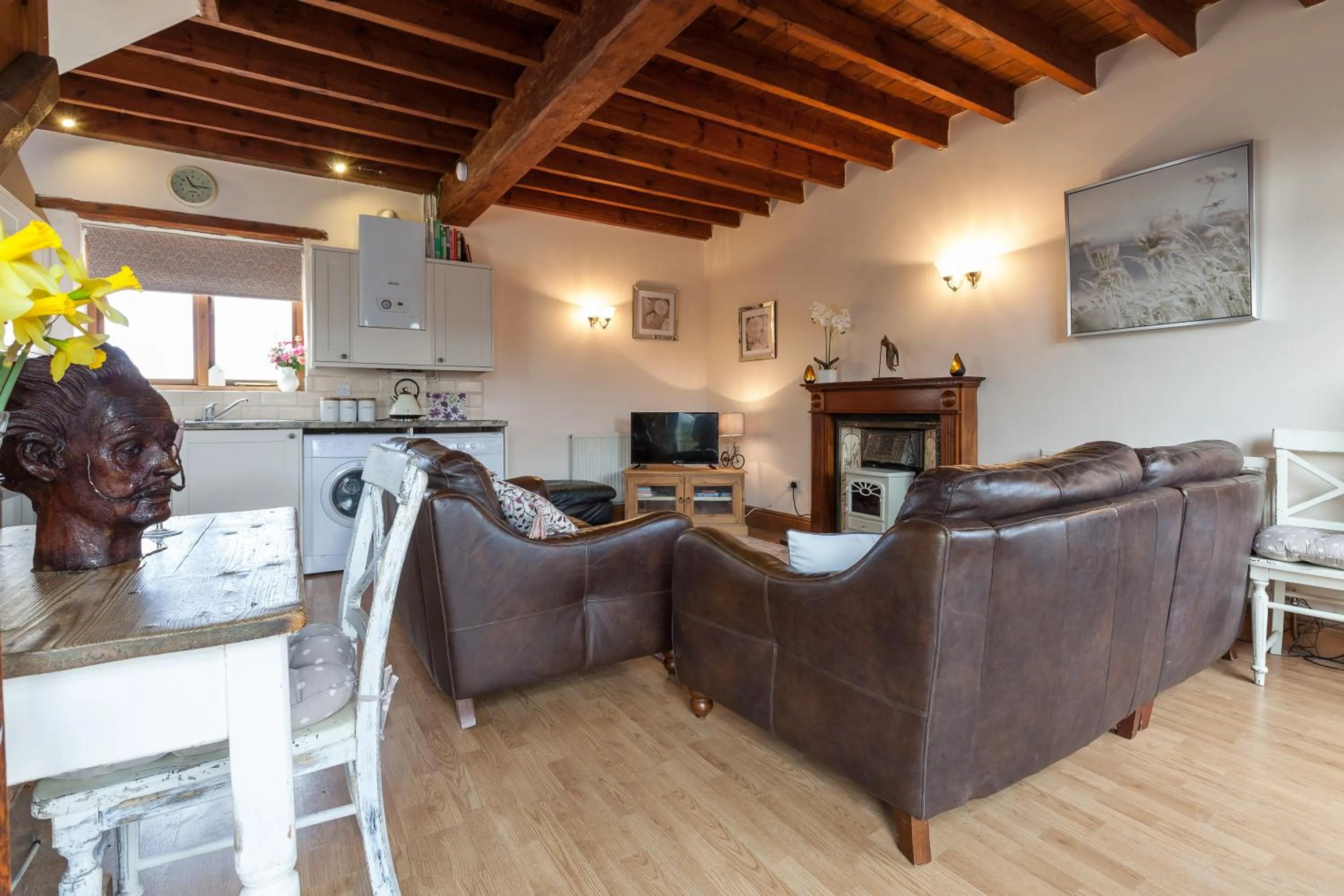 Photo of the whole room in Skipbridge Farm Cottages