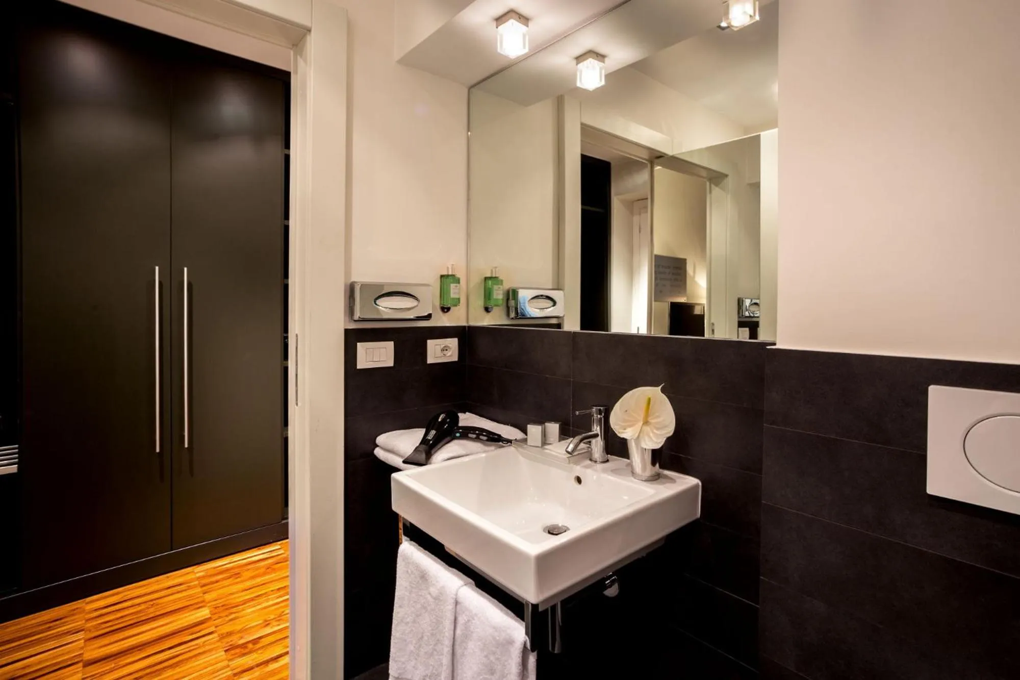 Bathroom in Suitedreams