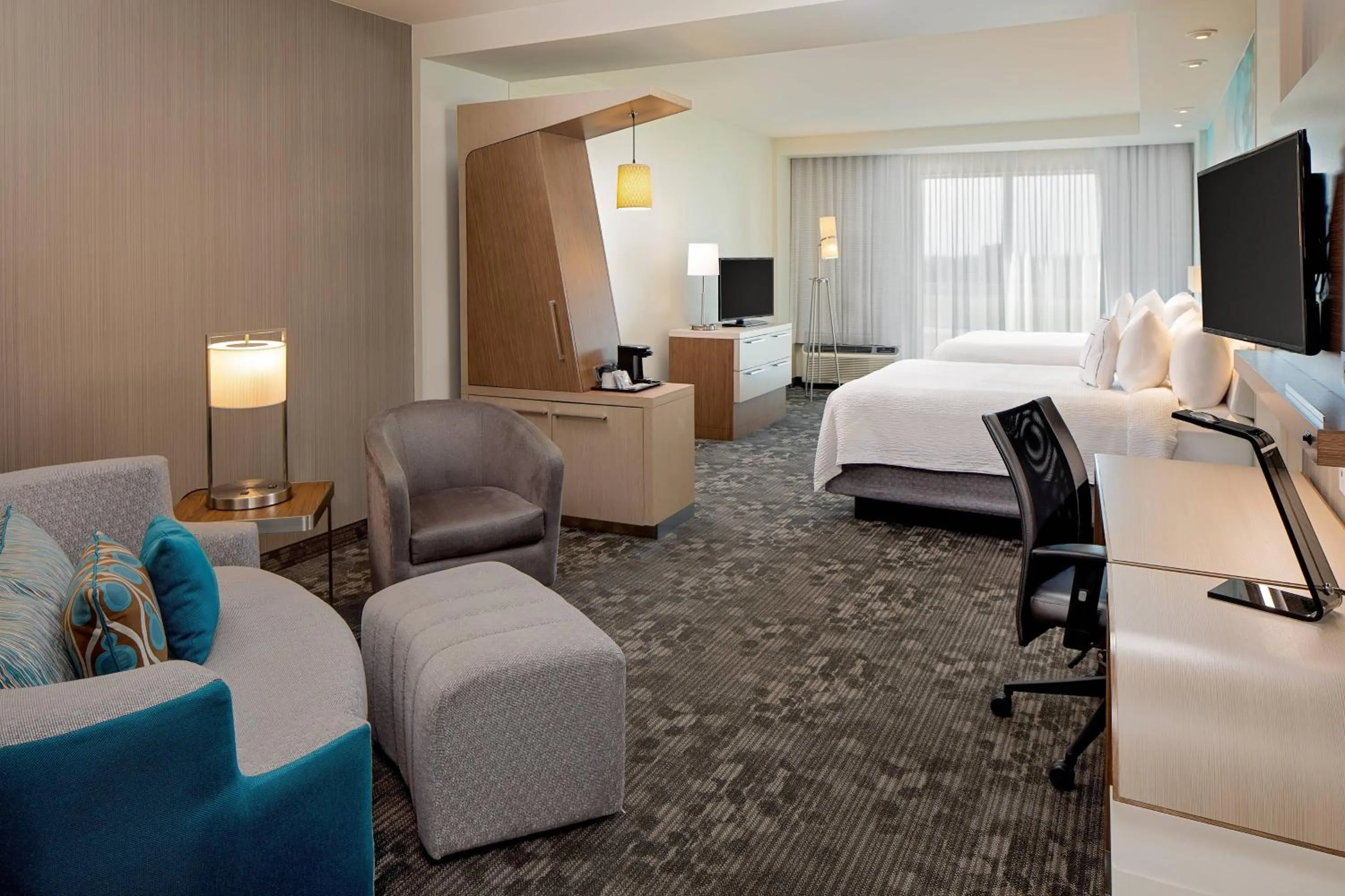 Bedroom, Bed in Courtyard by Marriott Dallas Carrollton and Carrollton Conference Center