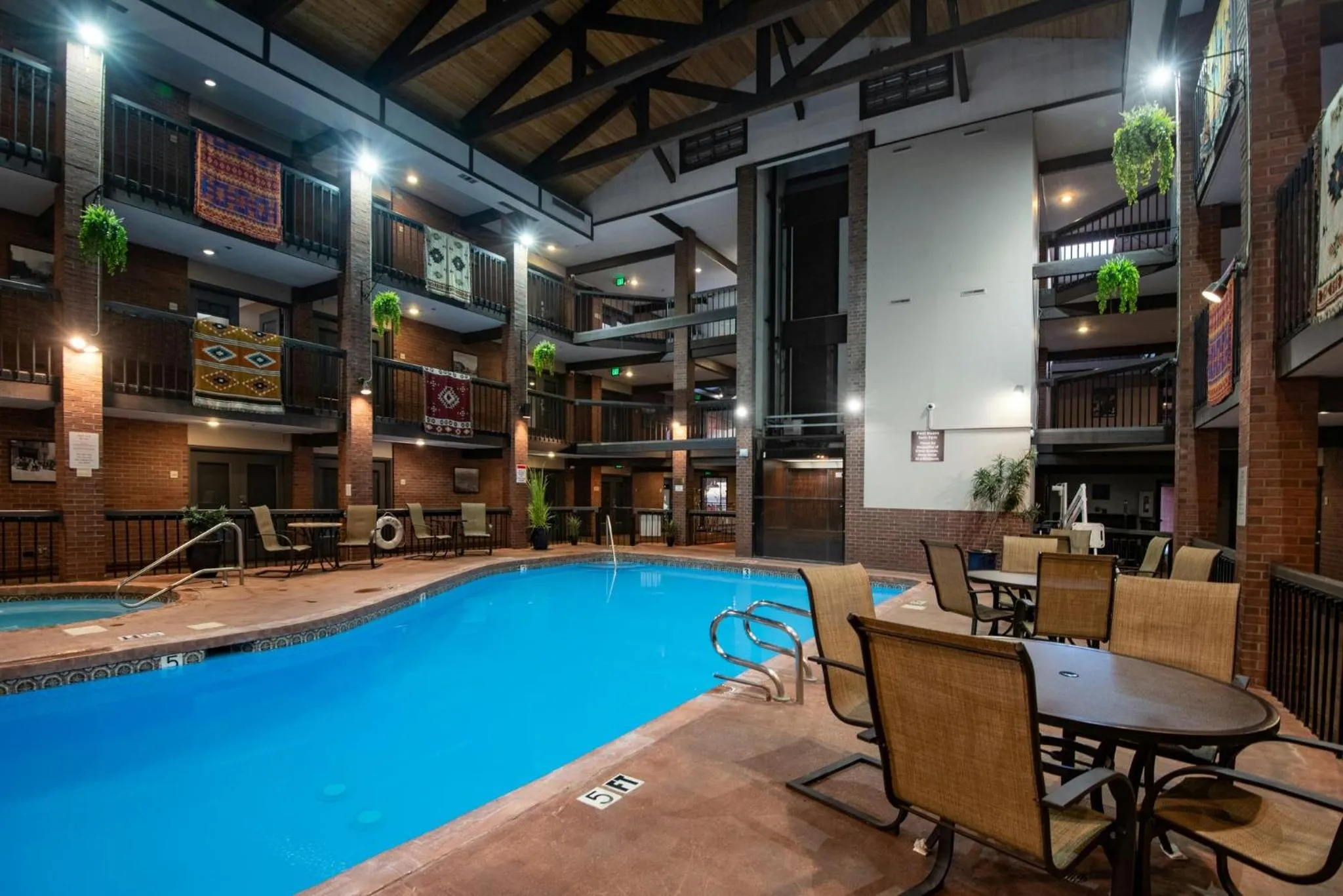 Swimming pool in Club Wyndham Durango