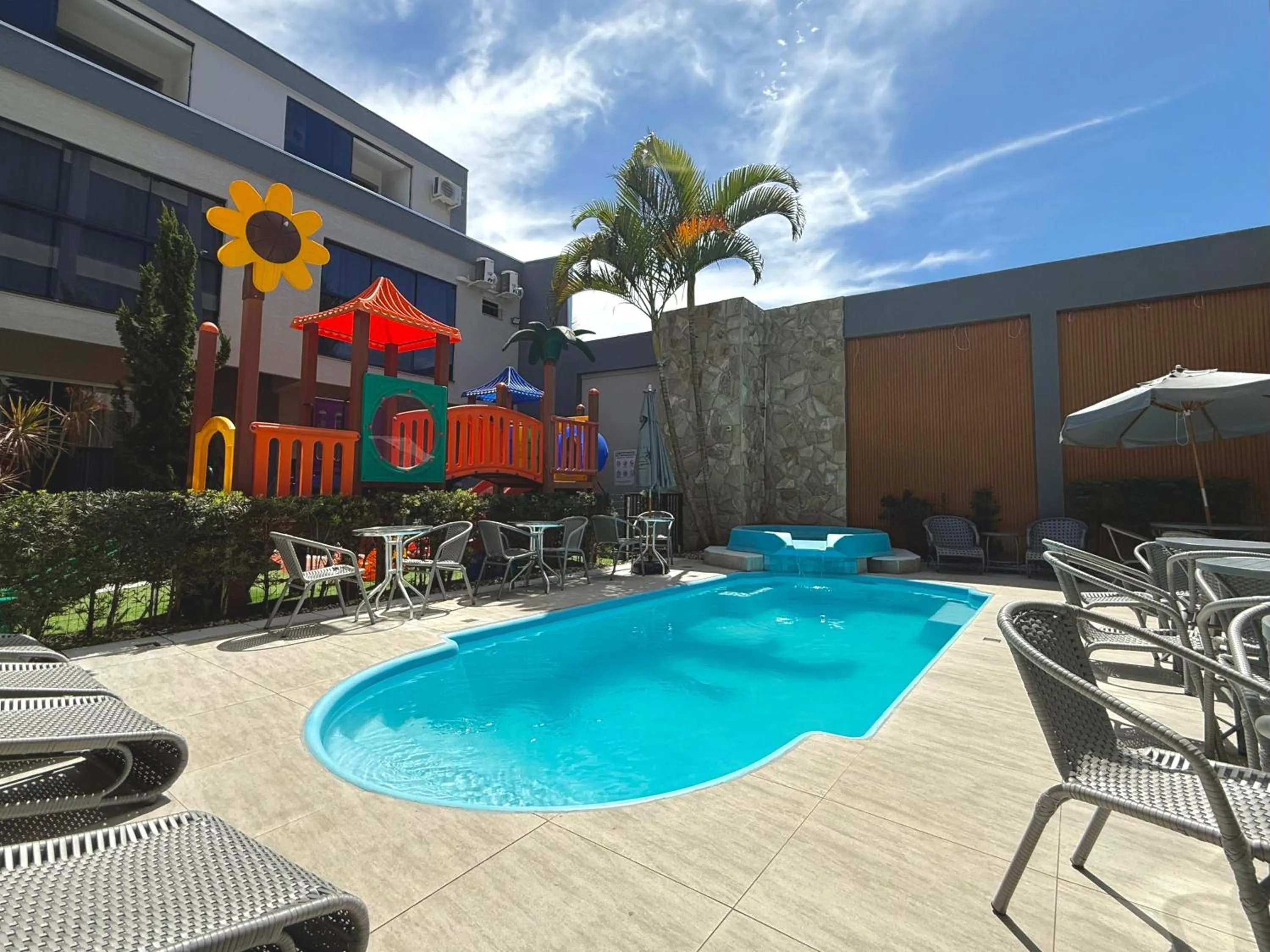 Swimming pool in Pousada Duas Ilhas